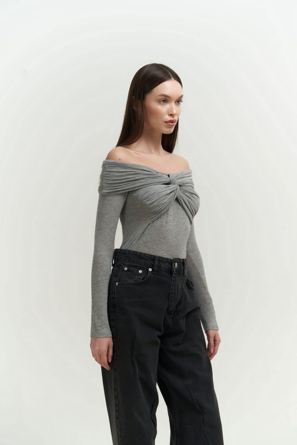 Vanni Long Sleeve Gray Blouse