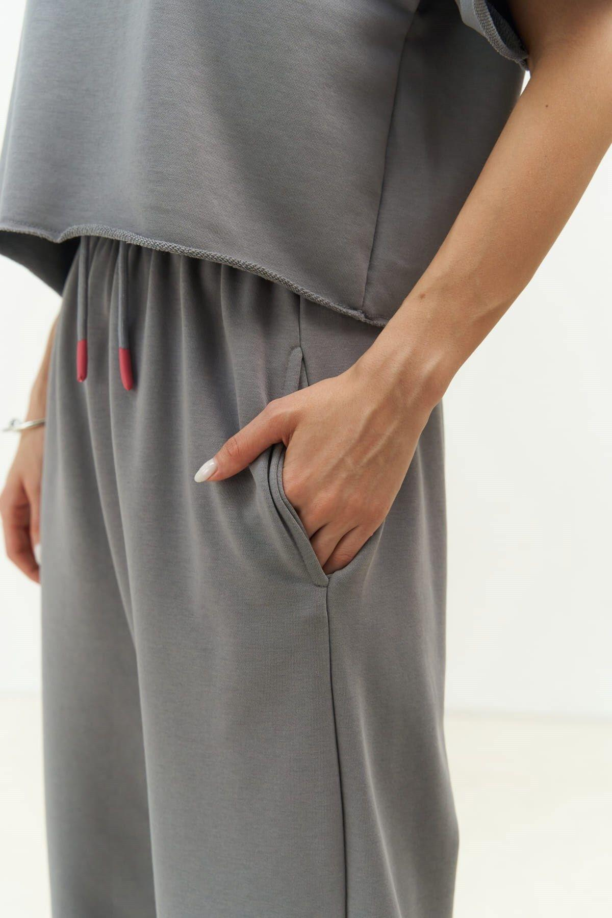 Vero Gray Cropped Tracksuit