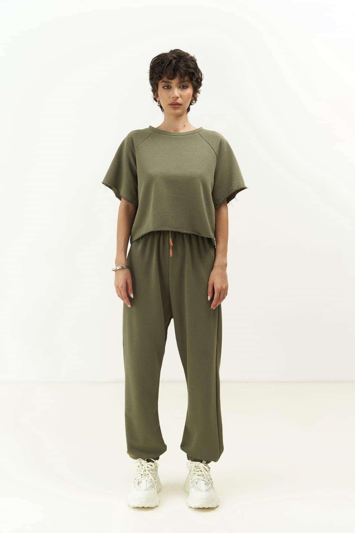 Vero Soft Khaki Cropped Tracksuit