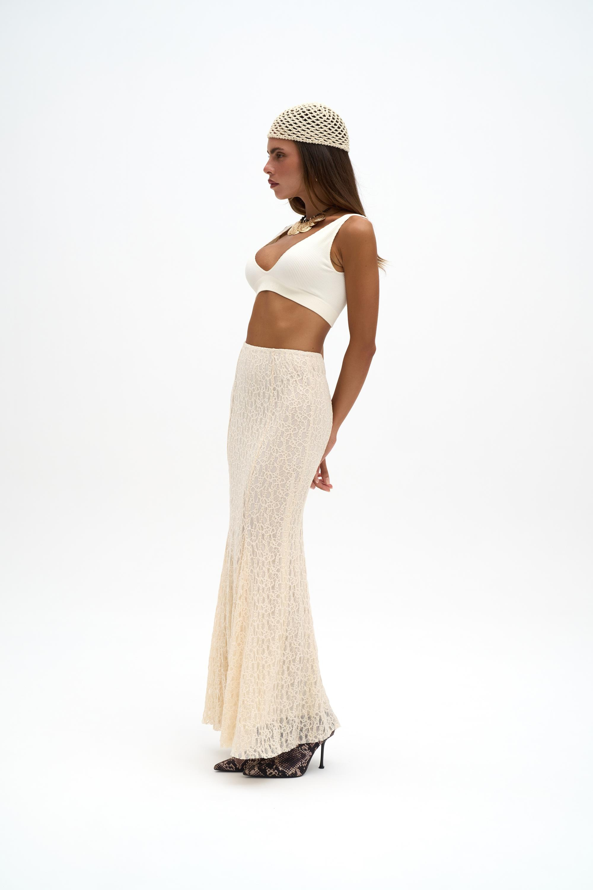 Veylia Uzun Bej Dantel Etek