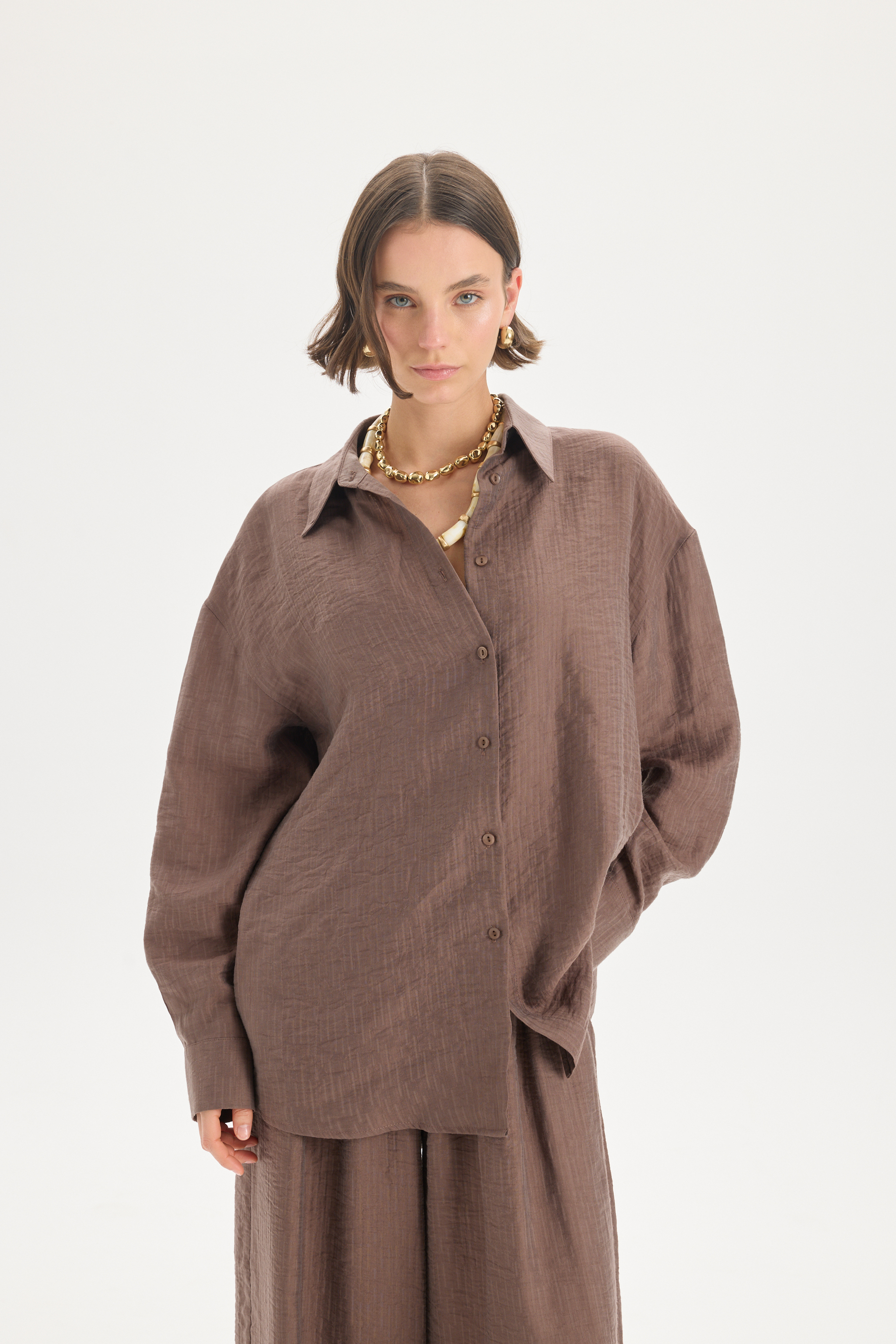 Yovena Düğme Detay Kahve Oversize Gömlek