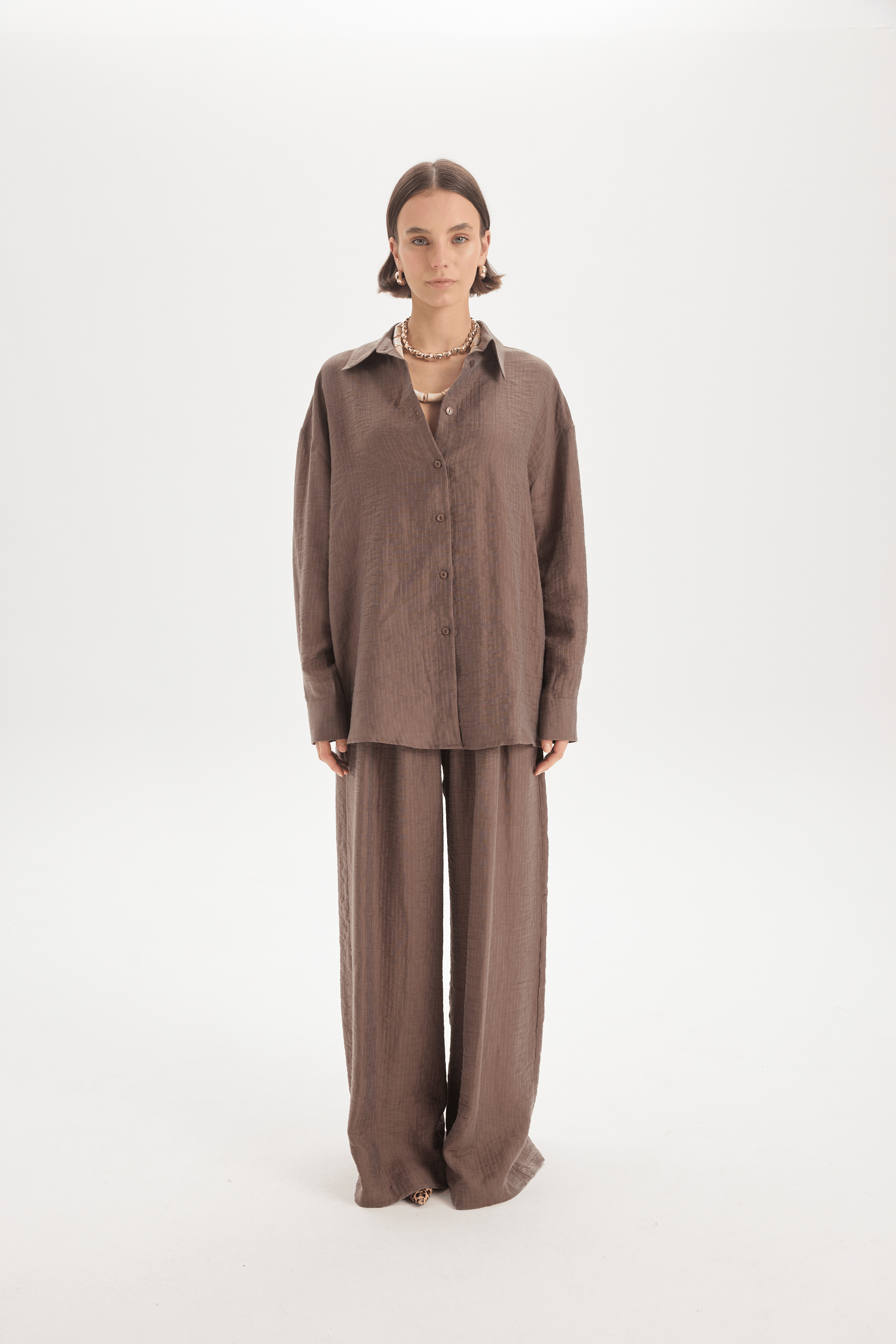 Yovena Düğme Detay Kahve Oversize Gömlek