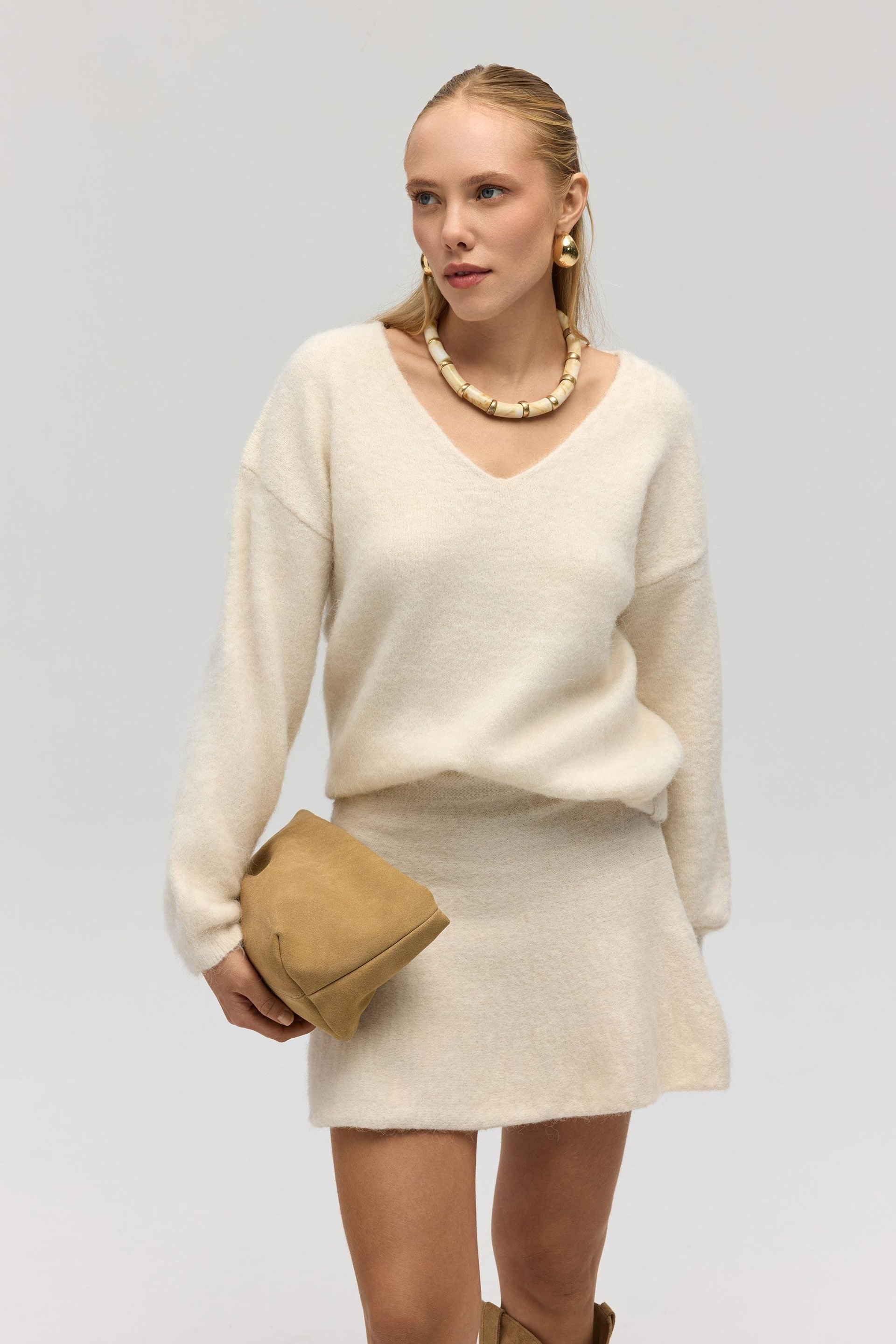 Zerium Basic V Yaka Ekru Triko Kazak