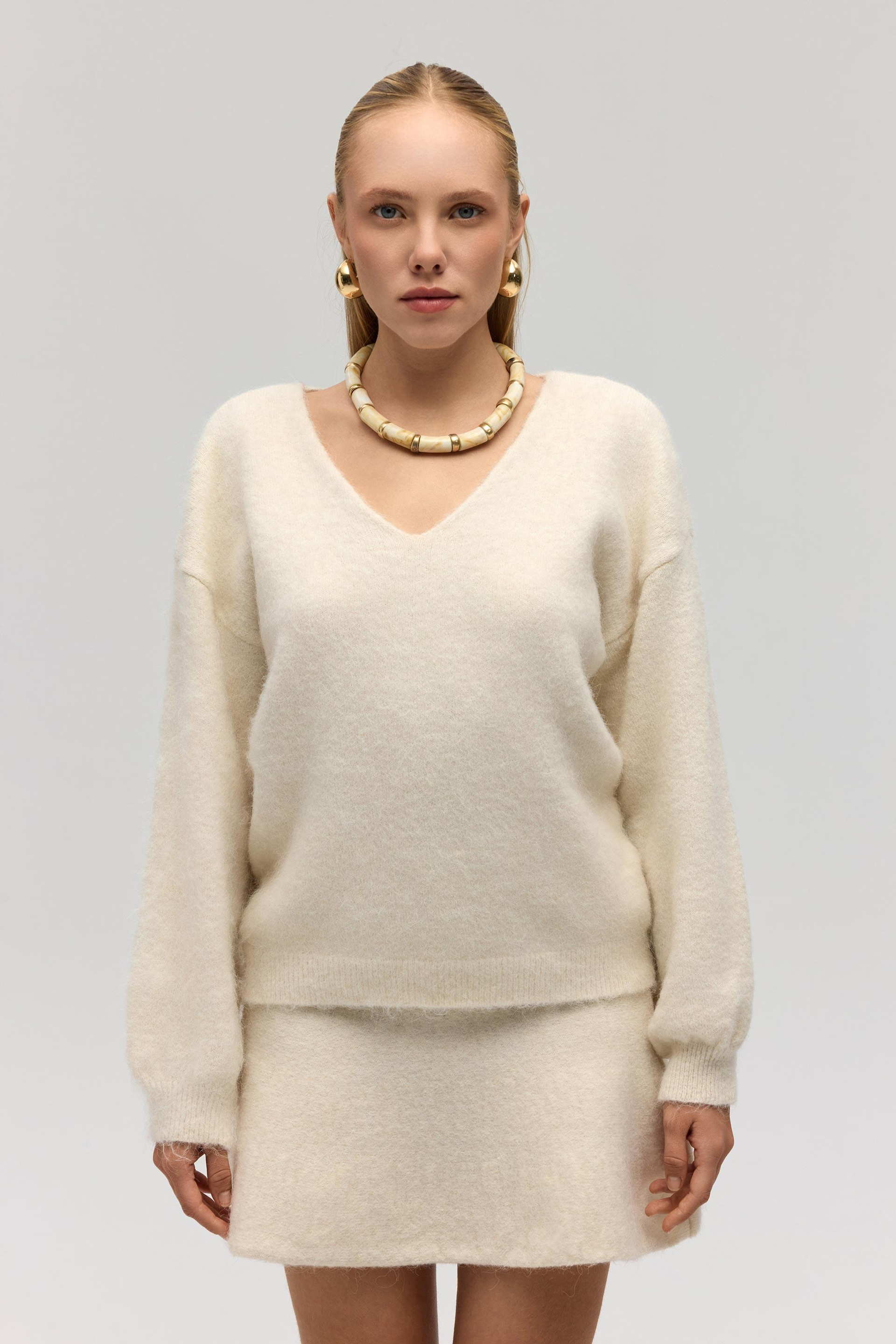 Zerium Basic V Yaka Ekru Triko Kazak