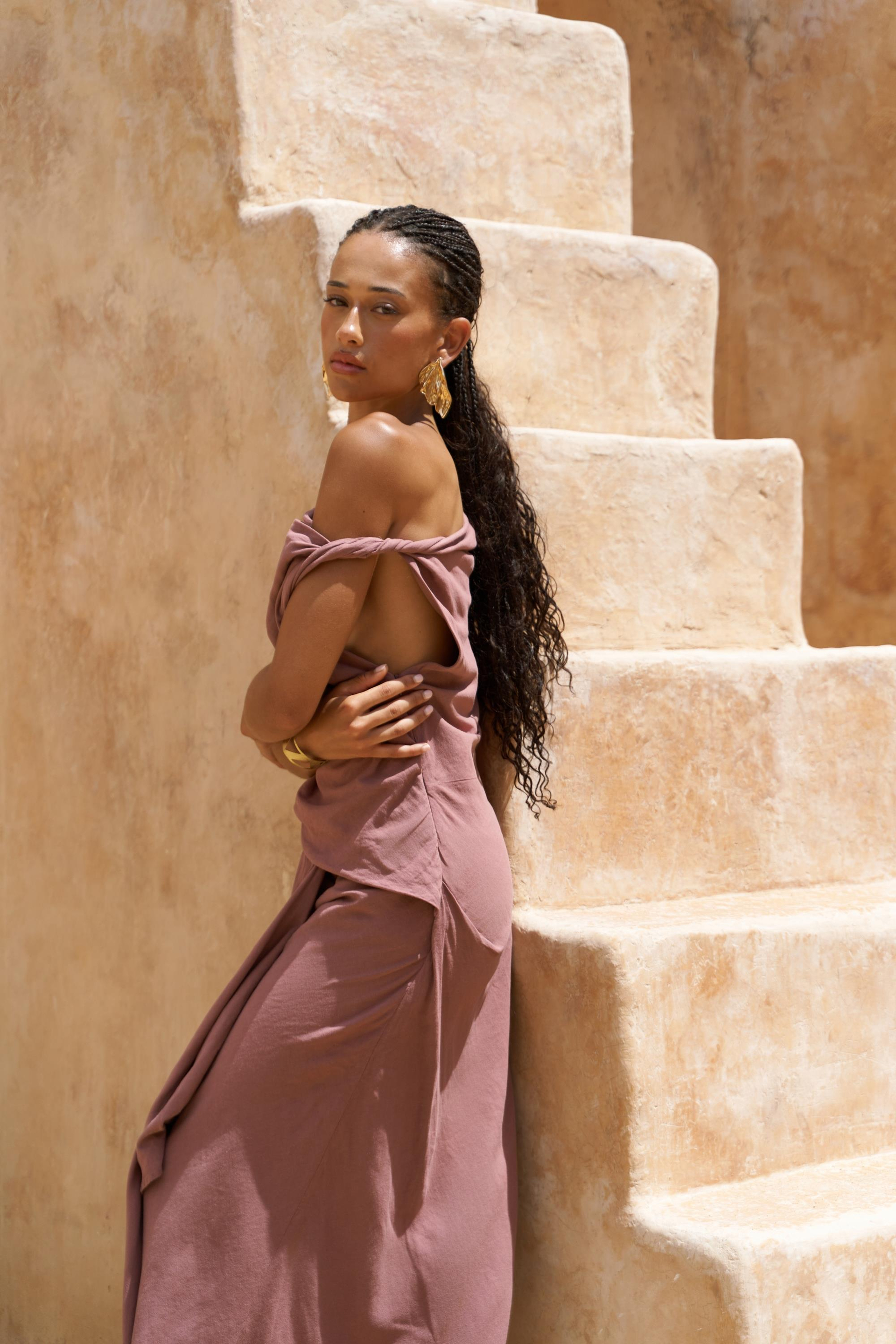 Zimbabue Uzun Açık Bordo Keten Elbise