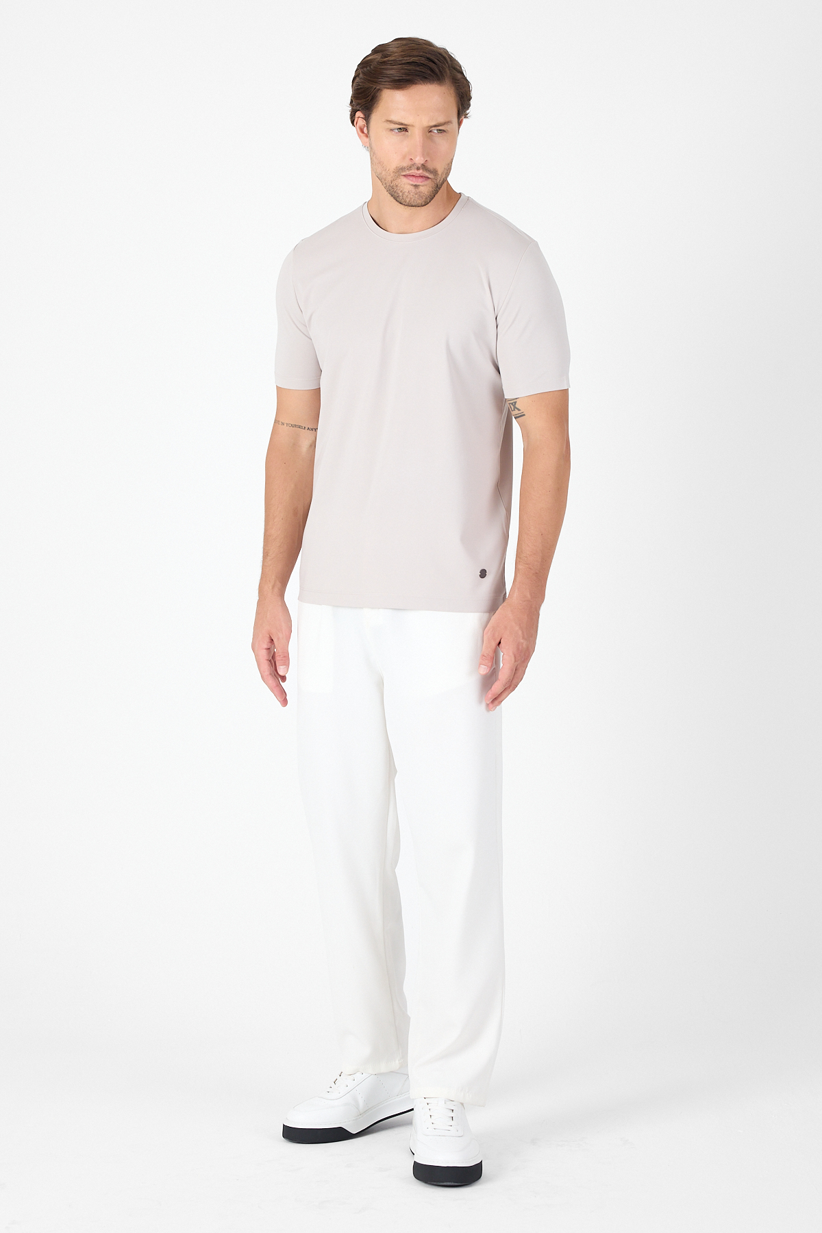 Bej Kısa Kol Bisiklet Yaka Cepsiz Pamuklu Casual Slim Fit Tişört 1011250165