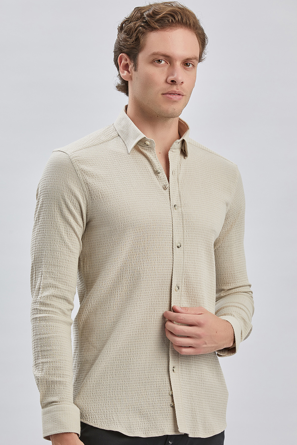 Bej Uzun Kollu Biritli Yaka Biyeli Pamuklu Likralı Casual Slim Fit Gömlek 1004240232