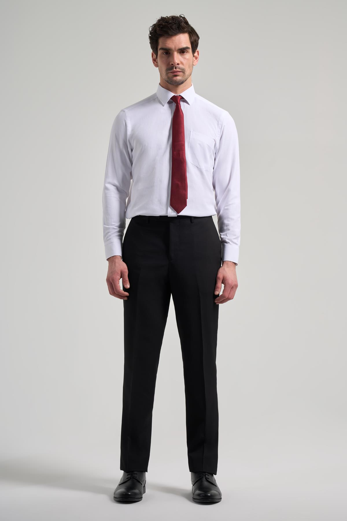 Beyaz Sert Yaka Düz Classic Pamuklu Comfort Fit Gömlek 1004250213