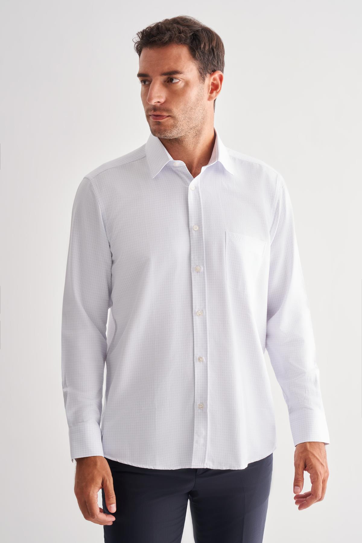 Beyaz Sert Yaka Uzun Kol Cepli Comfort Fit Classic Gömlek 1004255164