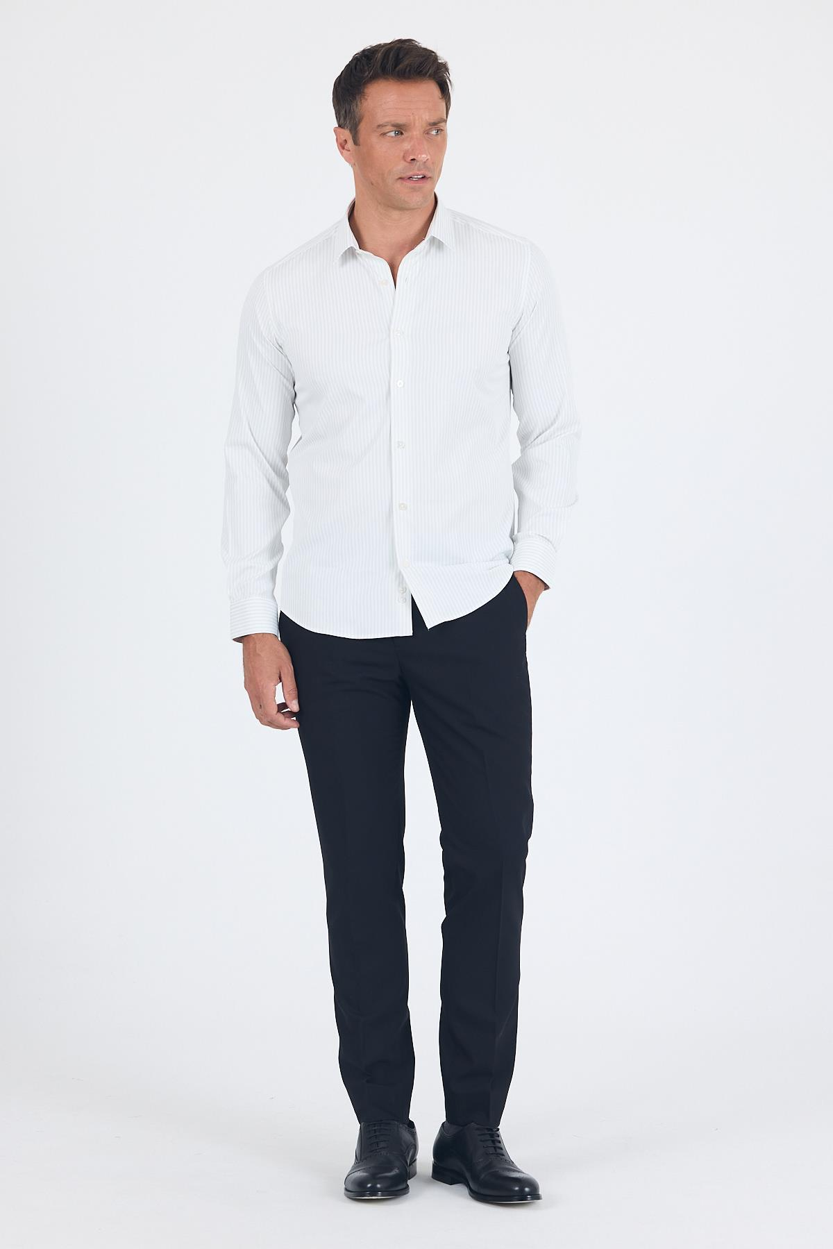 Beyaz Uzun Kol Sert Yaka Cepsiz Easy To Iron Slim Fit Esnek Gömlek 1004250230