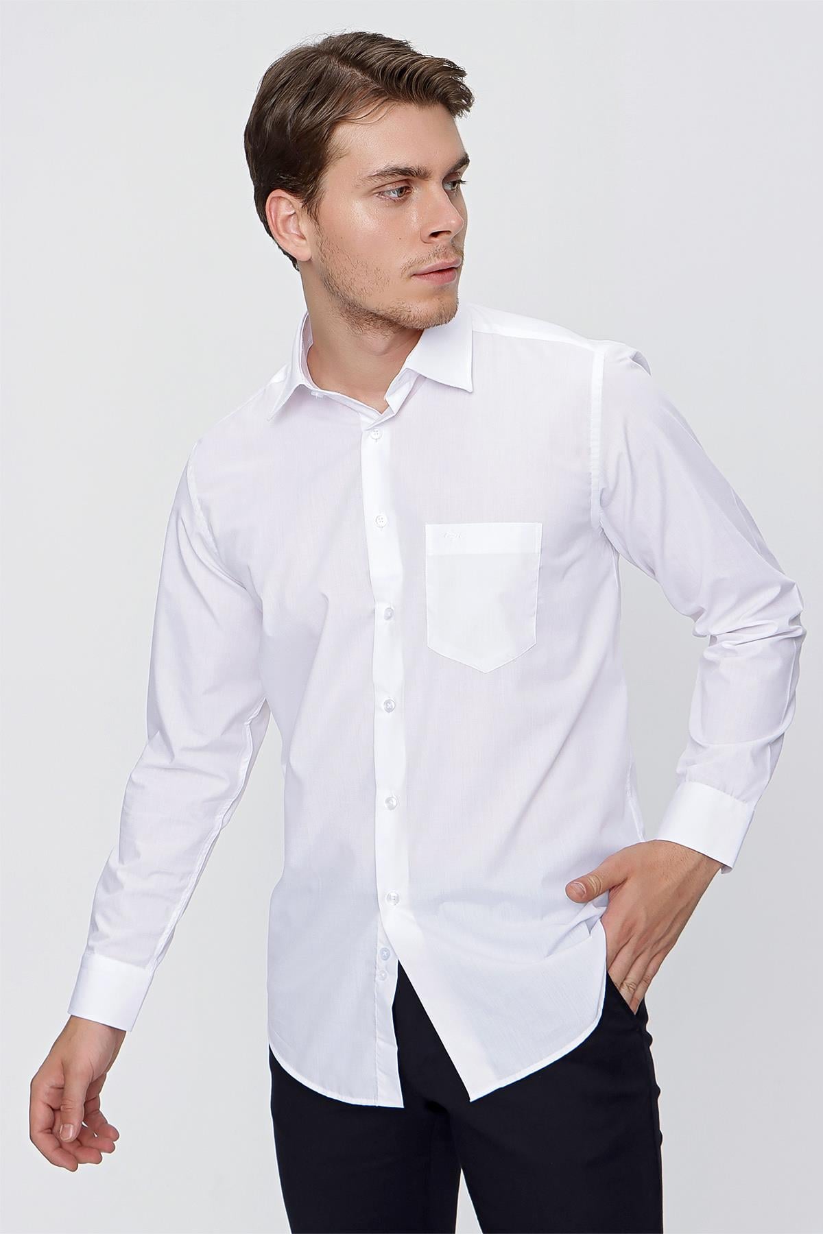 Beyaz Uzun Kollu Sert Yaka Cepli Pamuklu Basic Comfort Fit Rahat Kesim Gömlek 1004240051