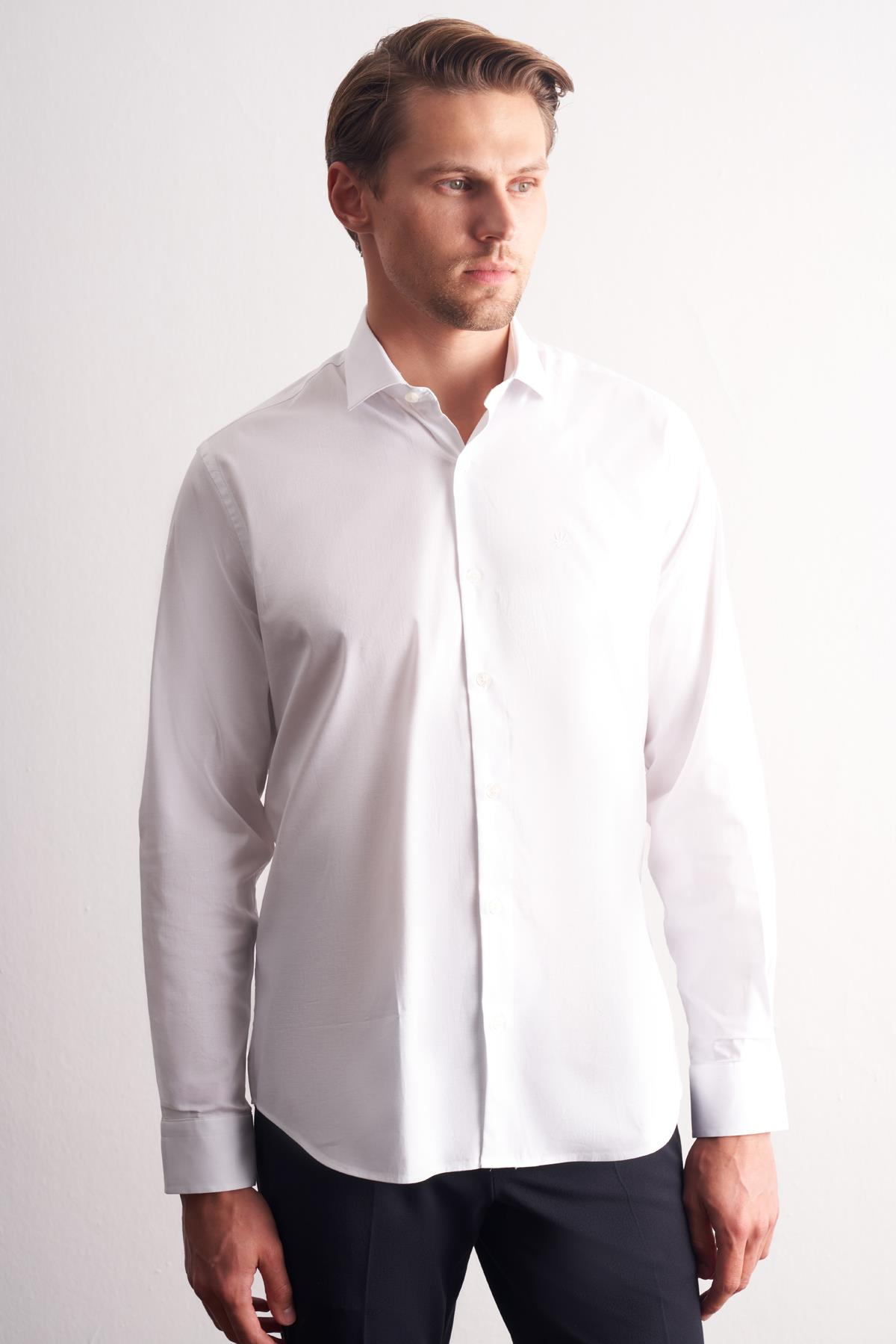 Beyaz Yarım İtalyan Yaka Uzun Kol Premium Slim Fit Pamuklu Gömlek 1004255198