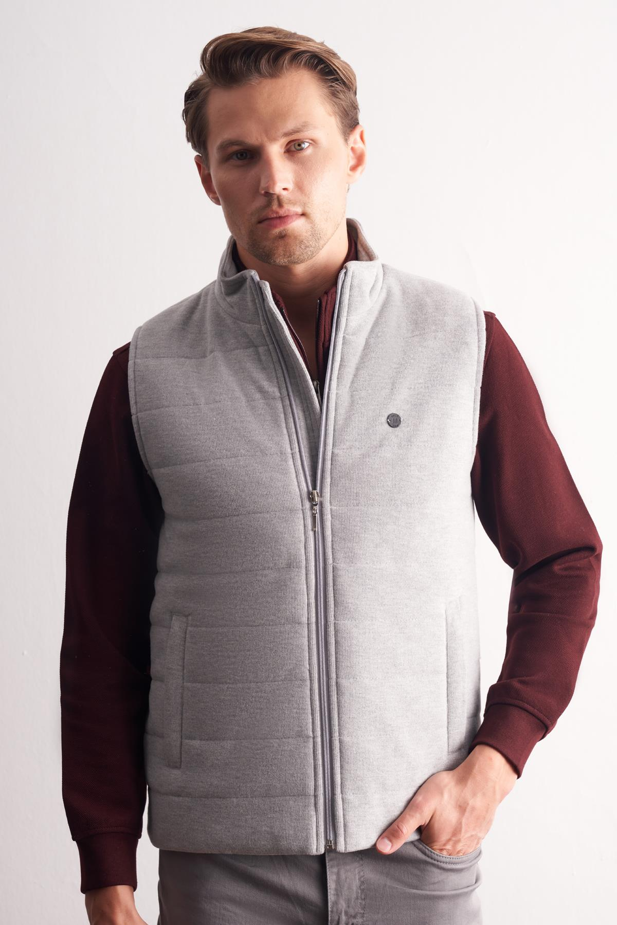 Gri Dik Yaka Fermuarlı Casual Slim Fit Kapitone Yelek 1009255103