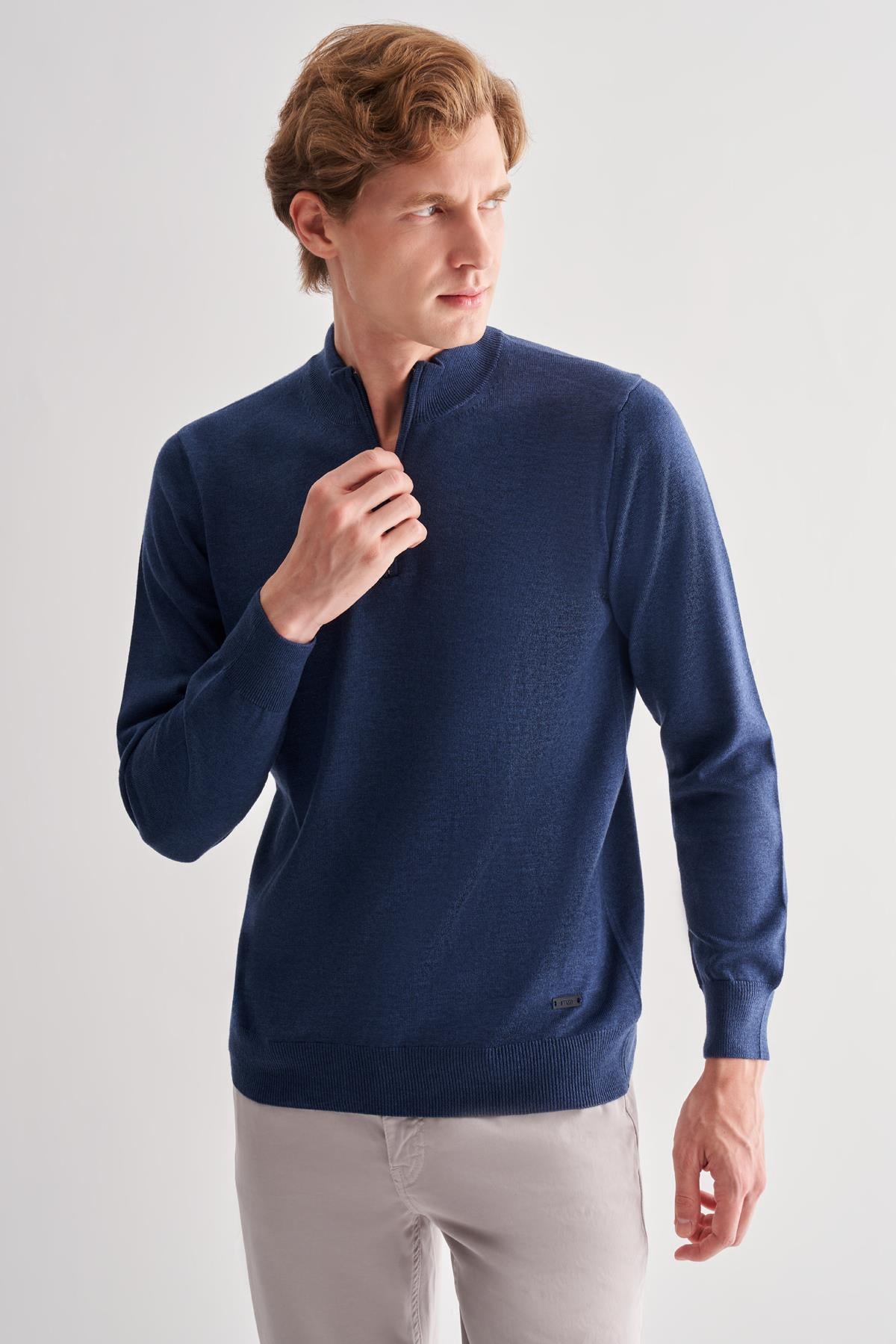 İndigo Fermuarlı Dik Yaka Uzun Kol Cepsiz Comfort Fit Classic Pamuklu Triko Kazak 1012255201