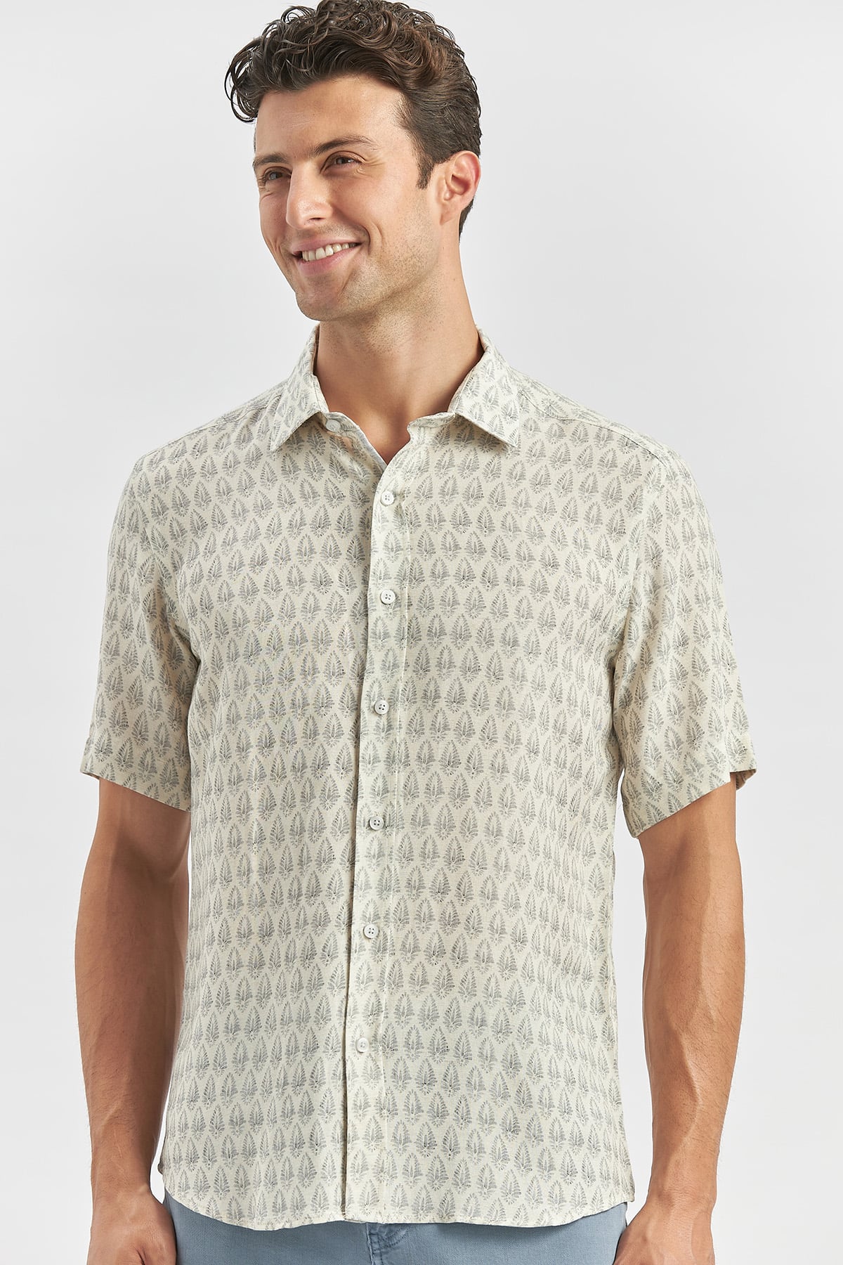 Lacivert Kısa Kollu Baskılı Düğmeli Yaka Keten Casual Slim Fit Dar Kesim Gömlek 1004240241
