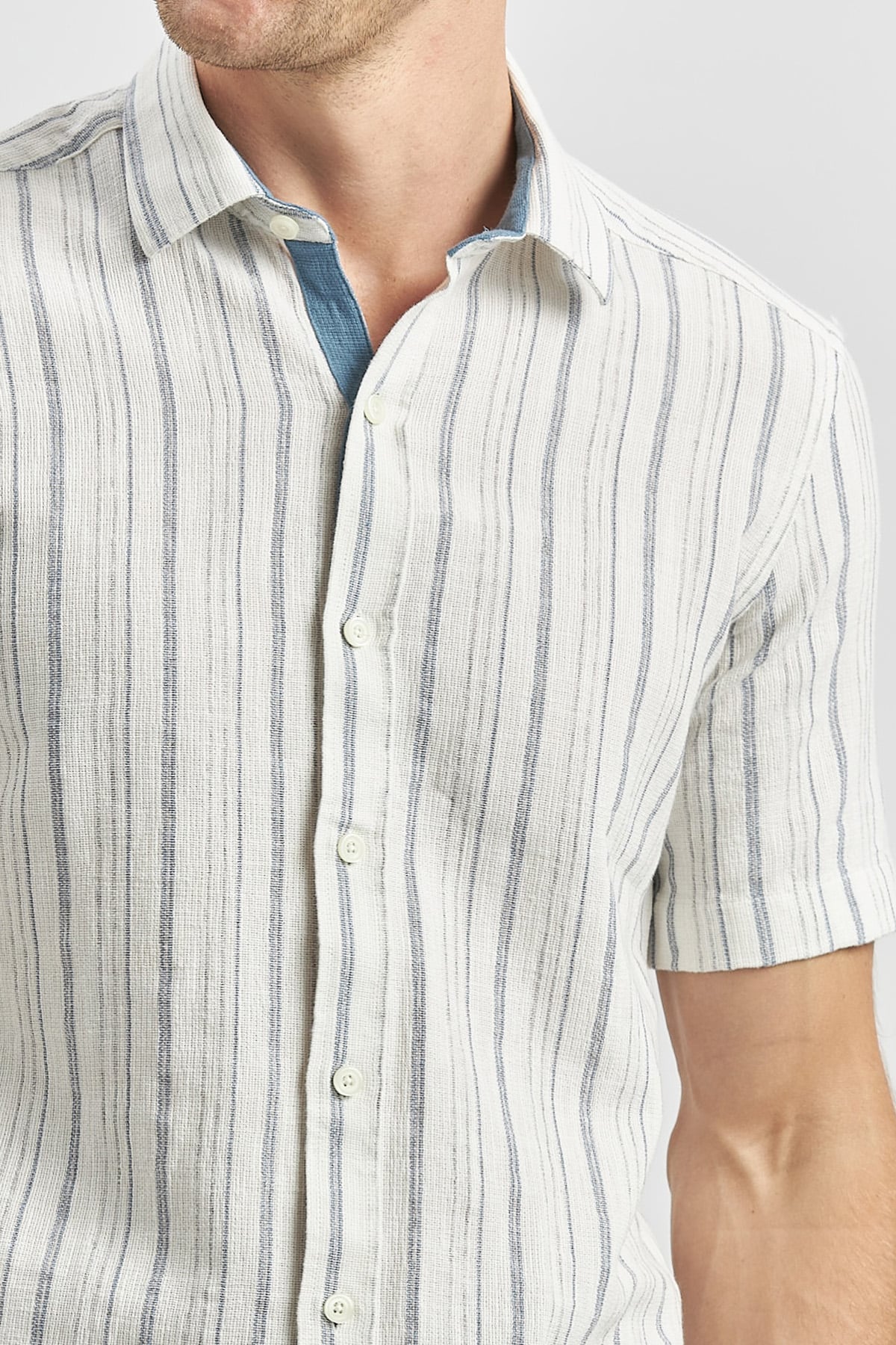 Lacivert Kısa Kollu Armürlü Garnili Pamuklu Casual Slim Fit Gömlek 1004240244