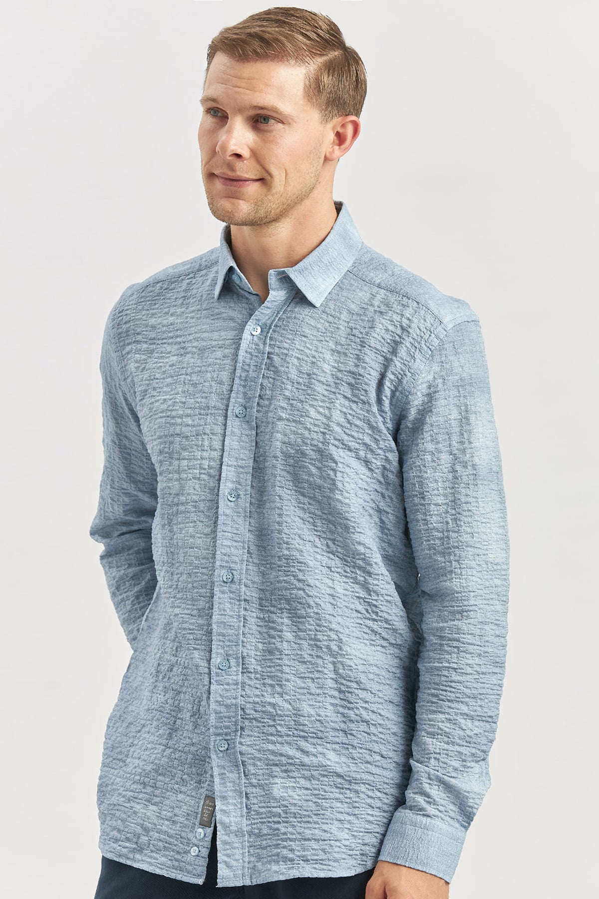 Mavi Uzun Kollu Baskılı Gofreli Cepsiz Pamuklu Likralı Slim Fit Gömlek 1004240100