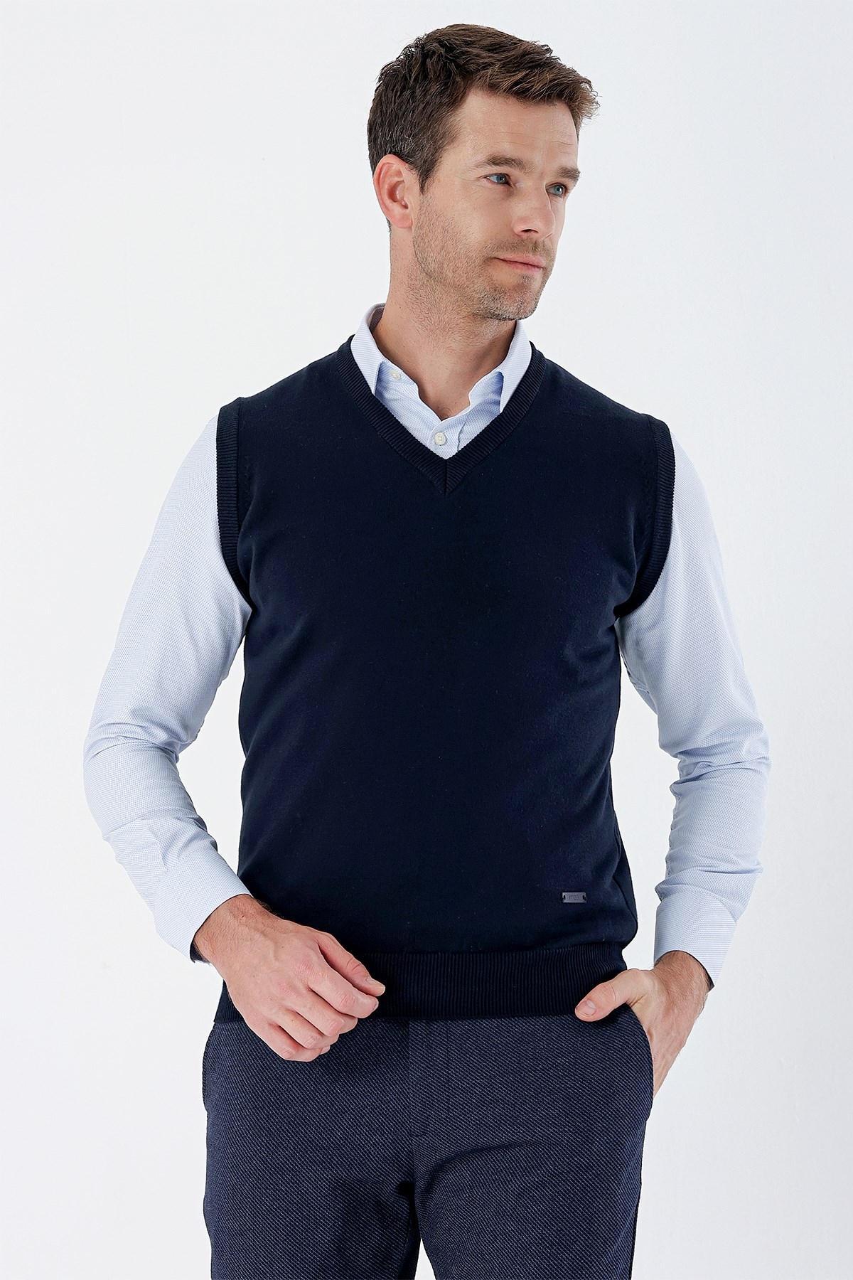 Lacivert V Yaka Cepsiz Slim Fit Classic Yünlü Triko Süeter 1012255003