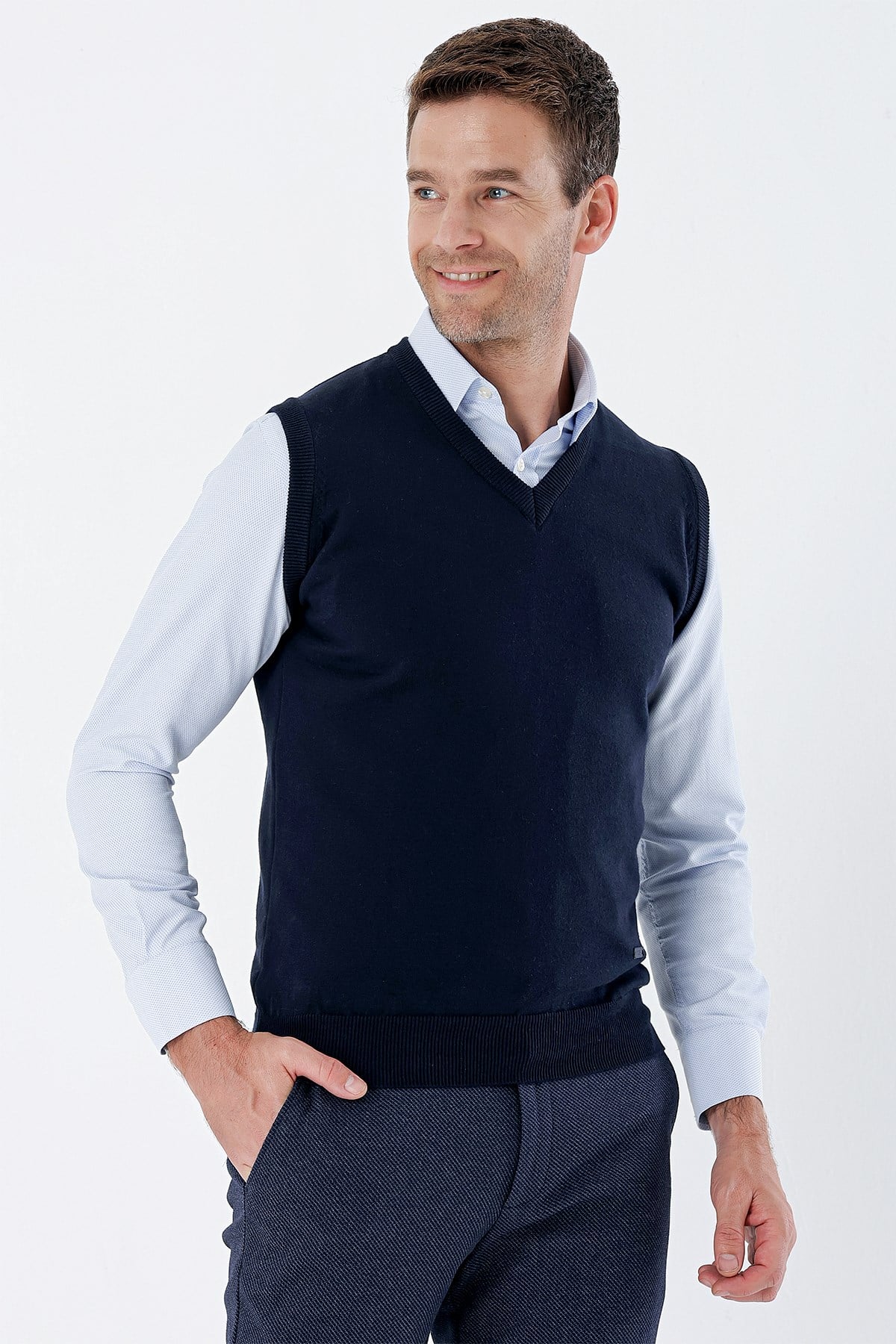 Lacivert V Yaka Cepsiz Slim Fit Classic Yünlü Triko Süeter 1012255003