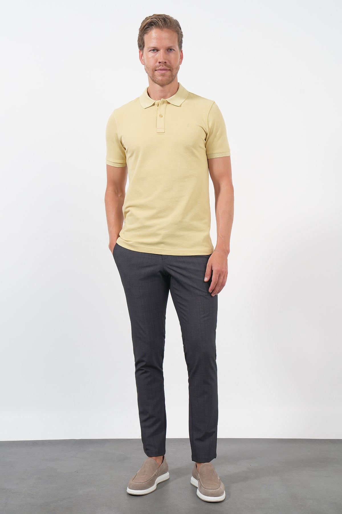 Sarı Polo Yaka Pike Kısa Kol Slim Fit Pamuklu Hediye Kutulu Tişört 1011260169
