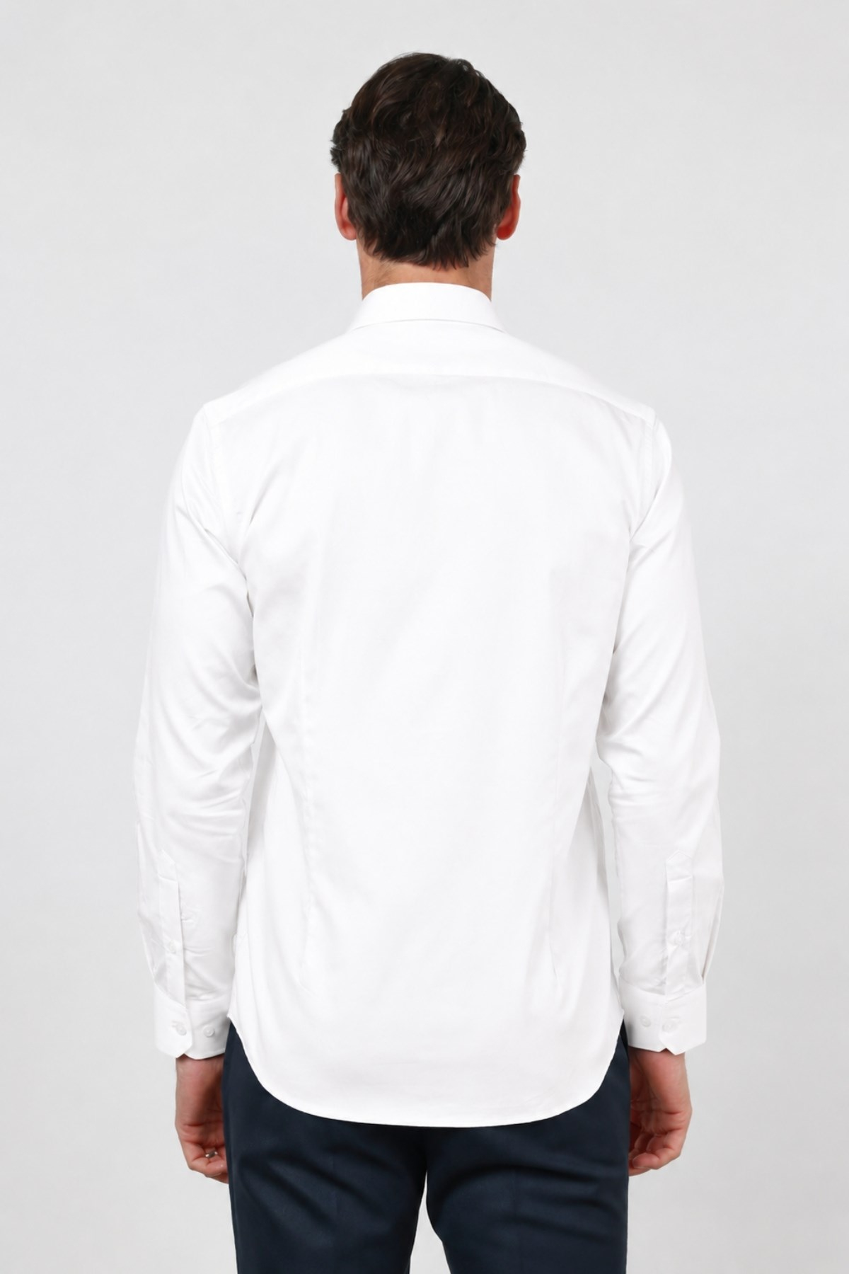Beyaz Sert Yaka Uzun Kol Cepsiz Saten Slim Fit %100 Pamuk Gömlek 1004260424
