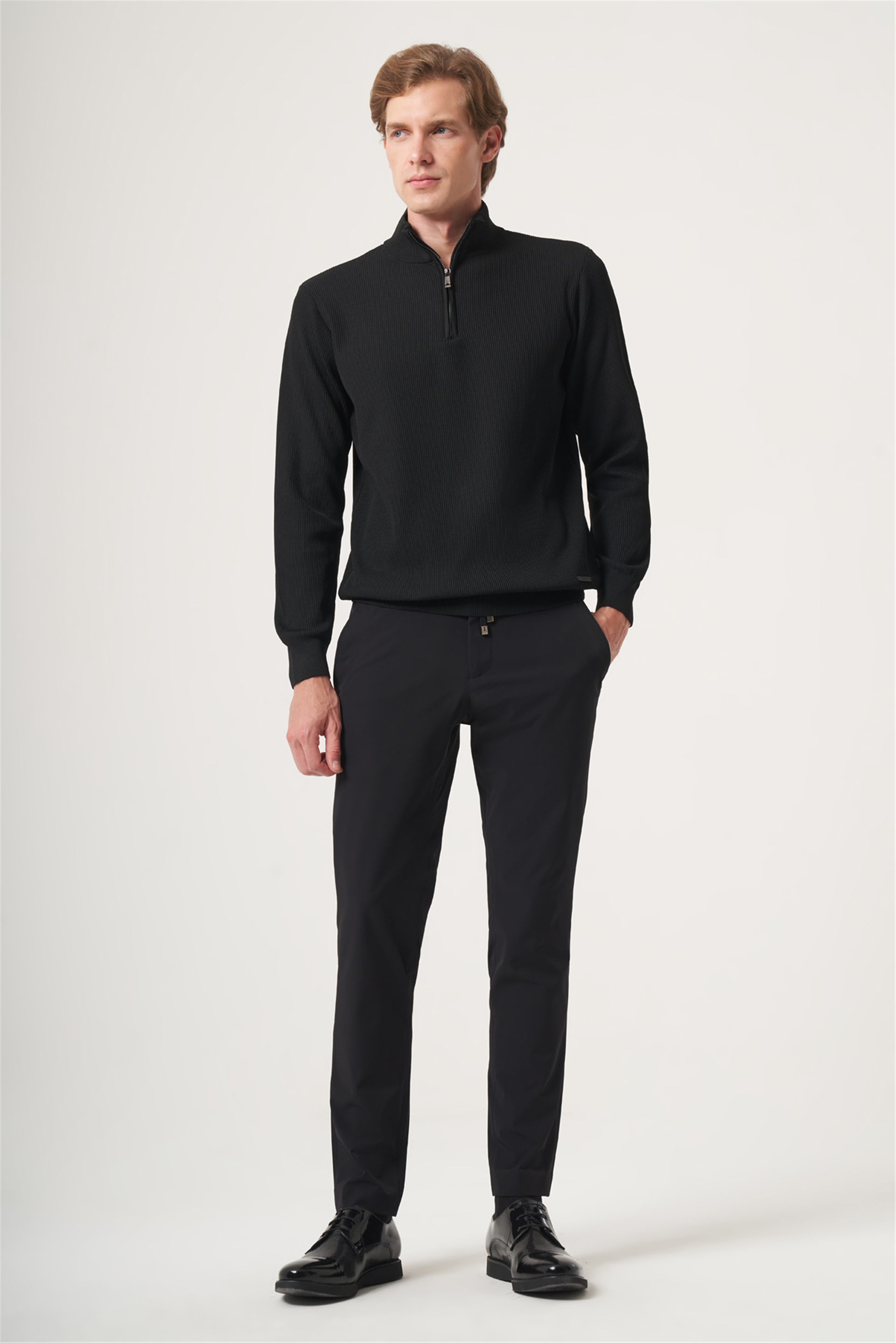 Siyah Dik Yaka Uzun Kol Örme Comfort Fit Pamuklu Kazak 1012265158