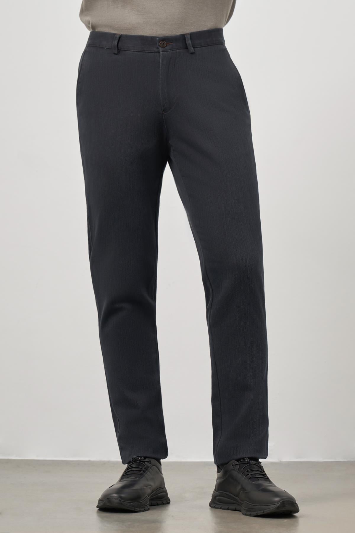 Siyah Pamuklu Yandan Cepli Casual Comfort Fit Chino Pantolon 1003245154