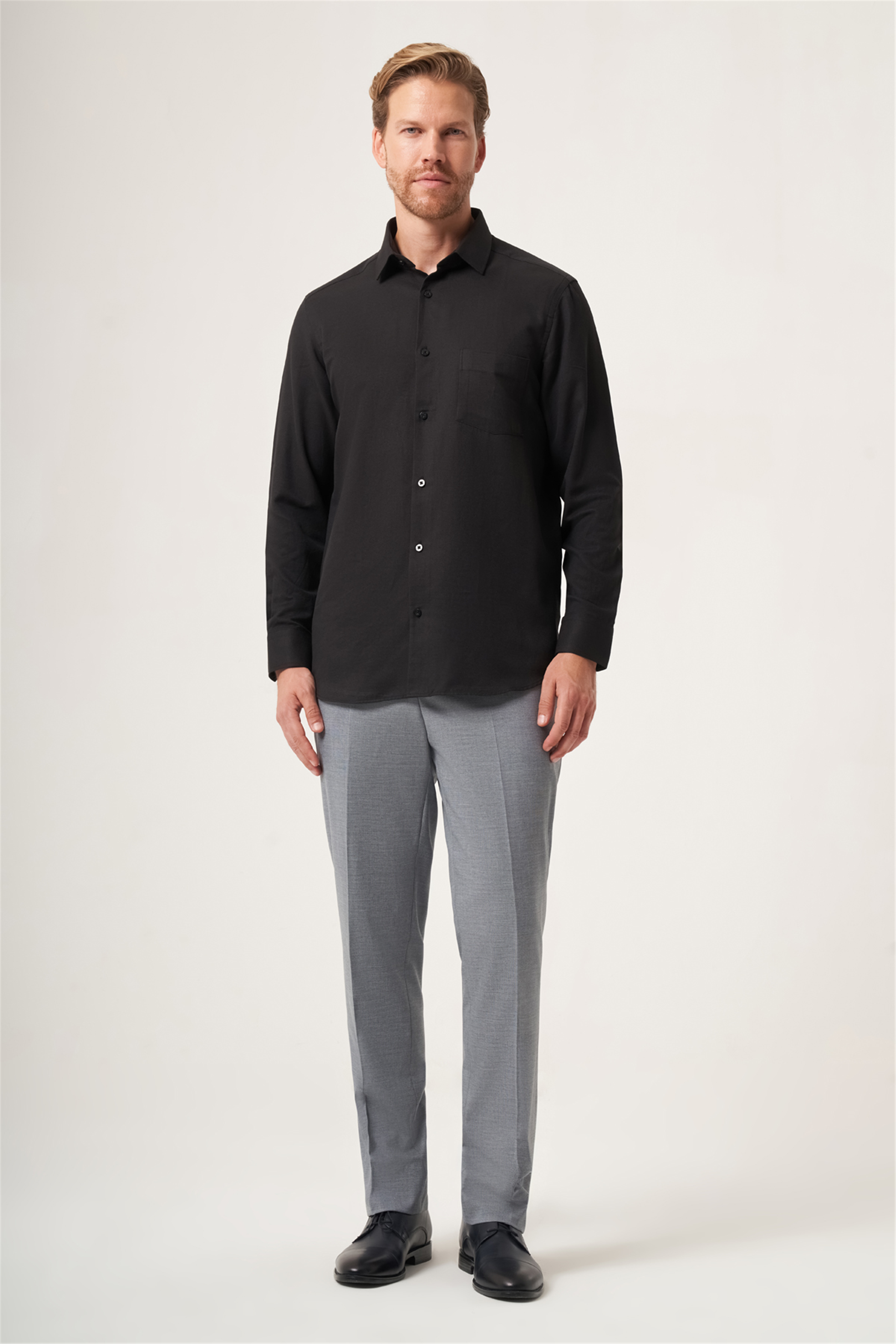 Siyah Sert Yaka Oxford Comfort Fit Pamuklu Gömlek 1004265285