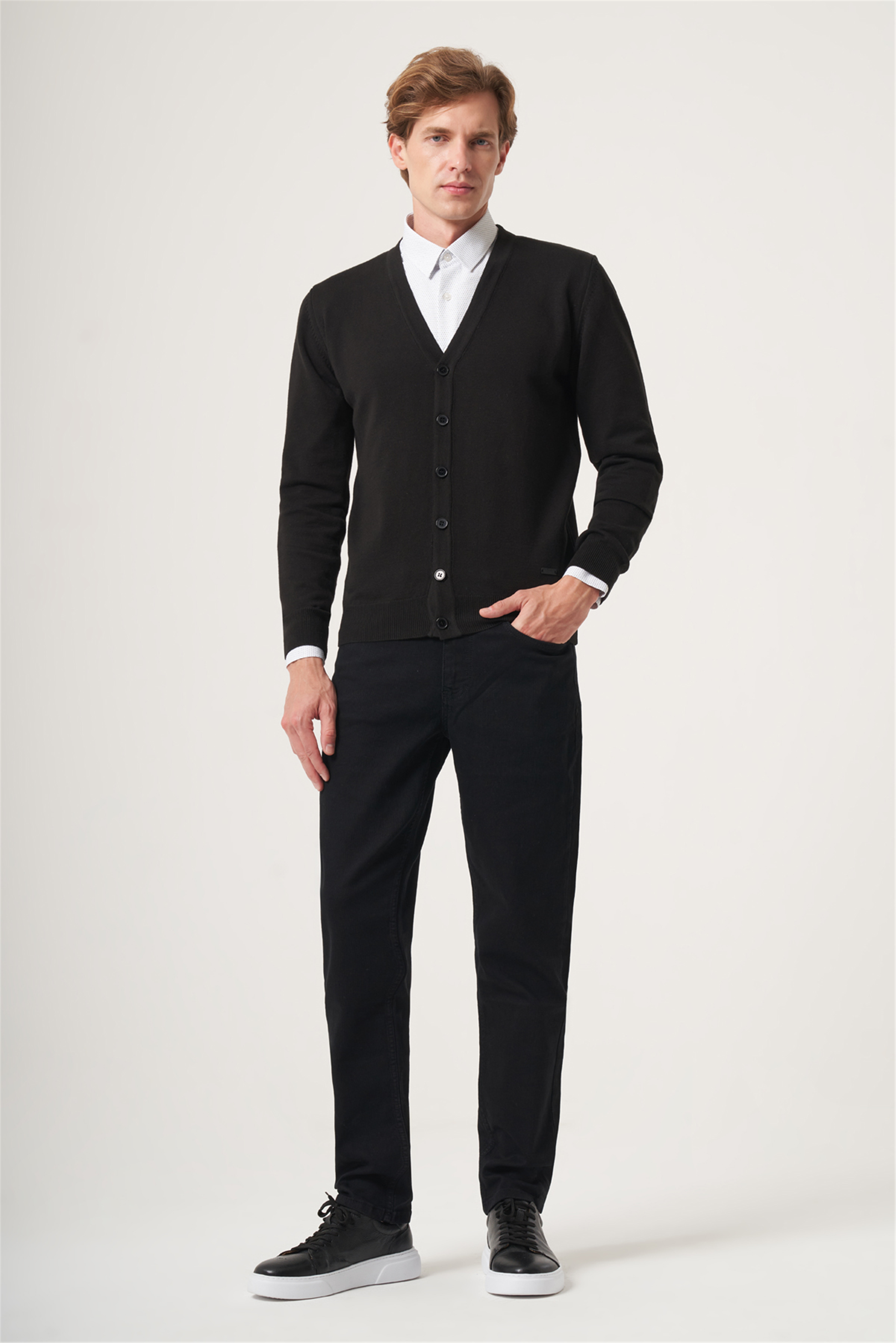 Siyah V Yaka Uzun Kol Örme Comfort Fit Pamuklu Hırka Triko 1012265016