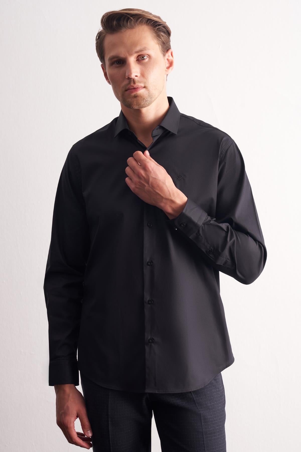 Siyah Yarım İtalyan Yaka Uzun Kol Premium Slim Fit Pamuklu Gömlek 1004255198