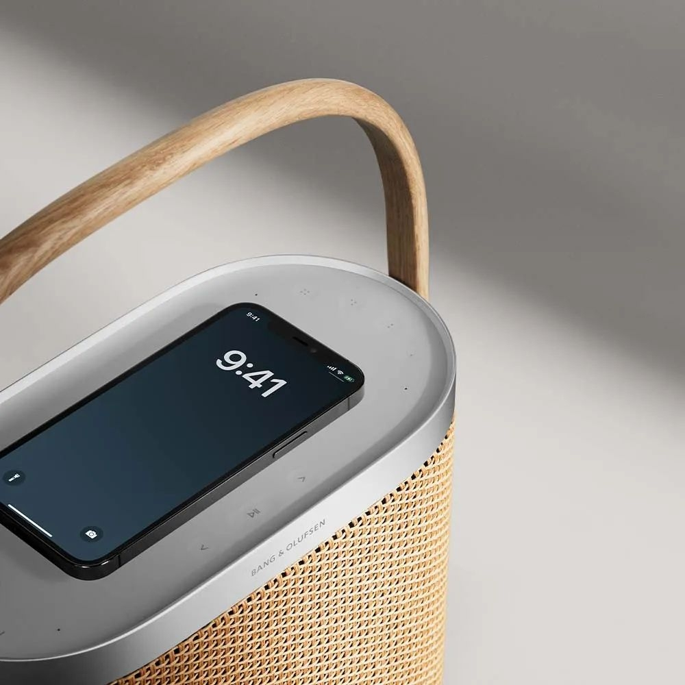 Bang & Olufsen Beosound A5 Taşınabilir Kablosuz Hoparlör İskandinav Beji