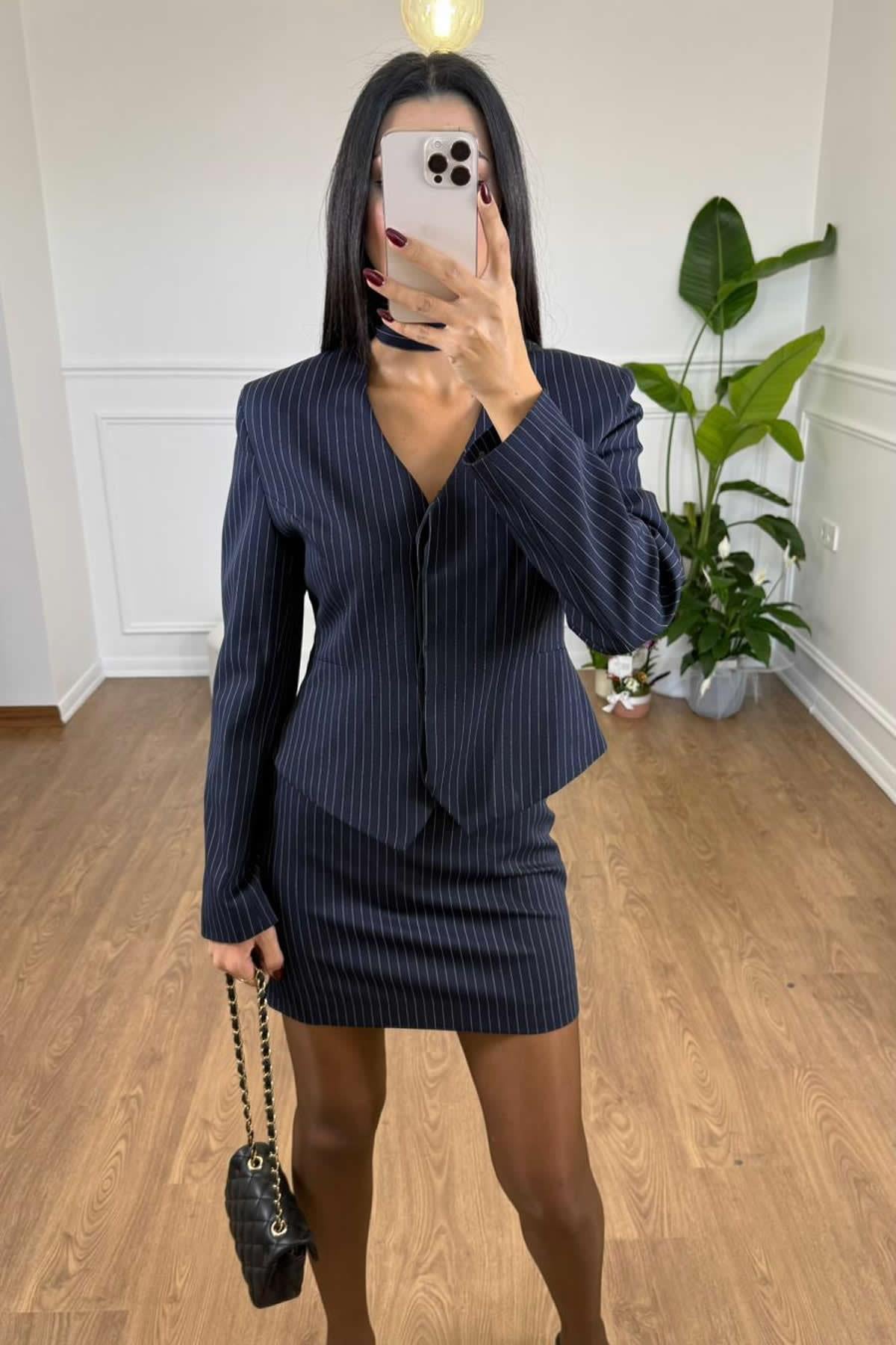 FULAR DETAYLI FİT BLAZER CEKET ETEK TAKIM - LACİVERT