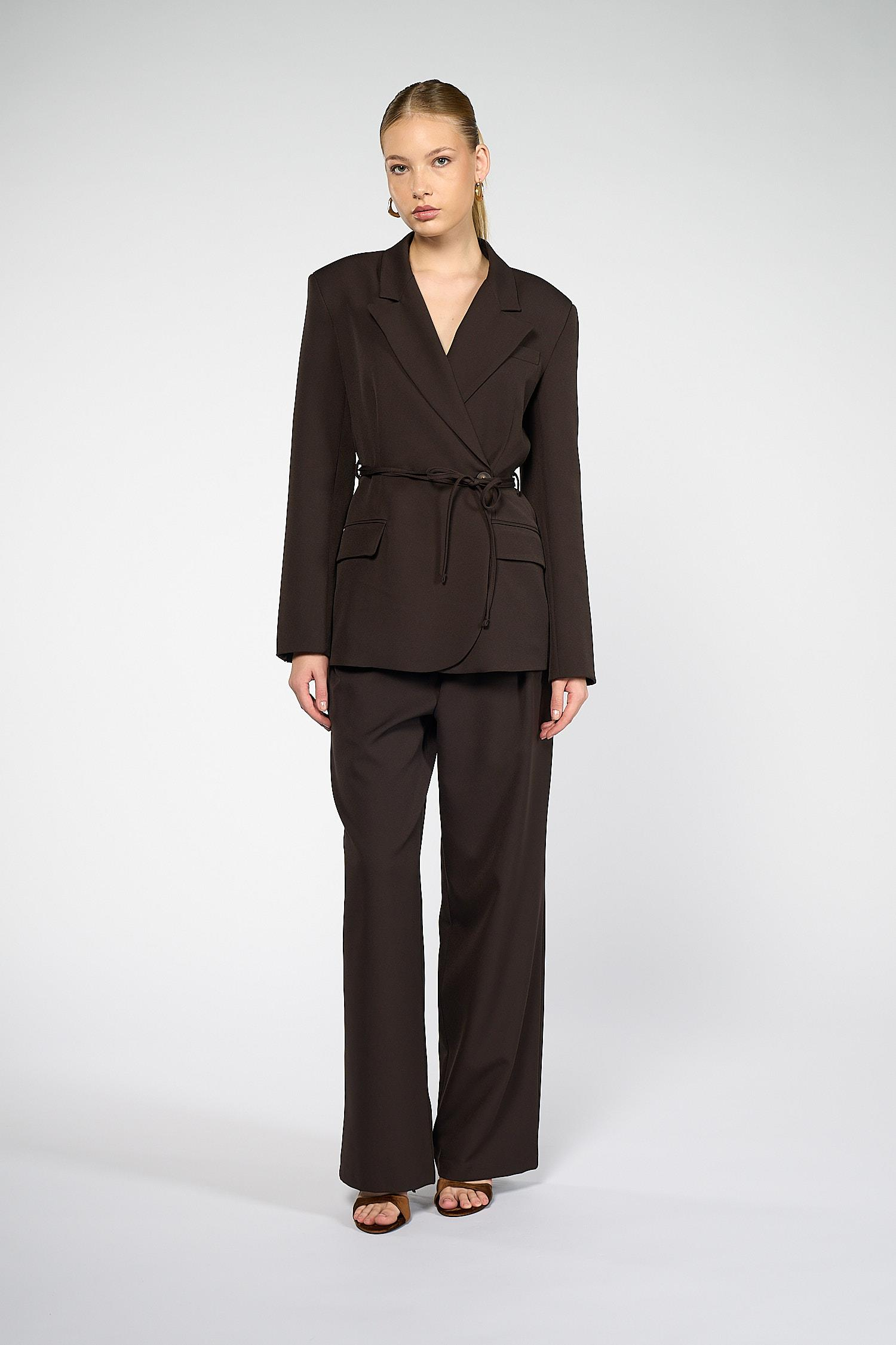 Kadın Acı Kahve Bağcıklı Asimetrik Blazer Ceket