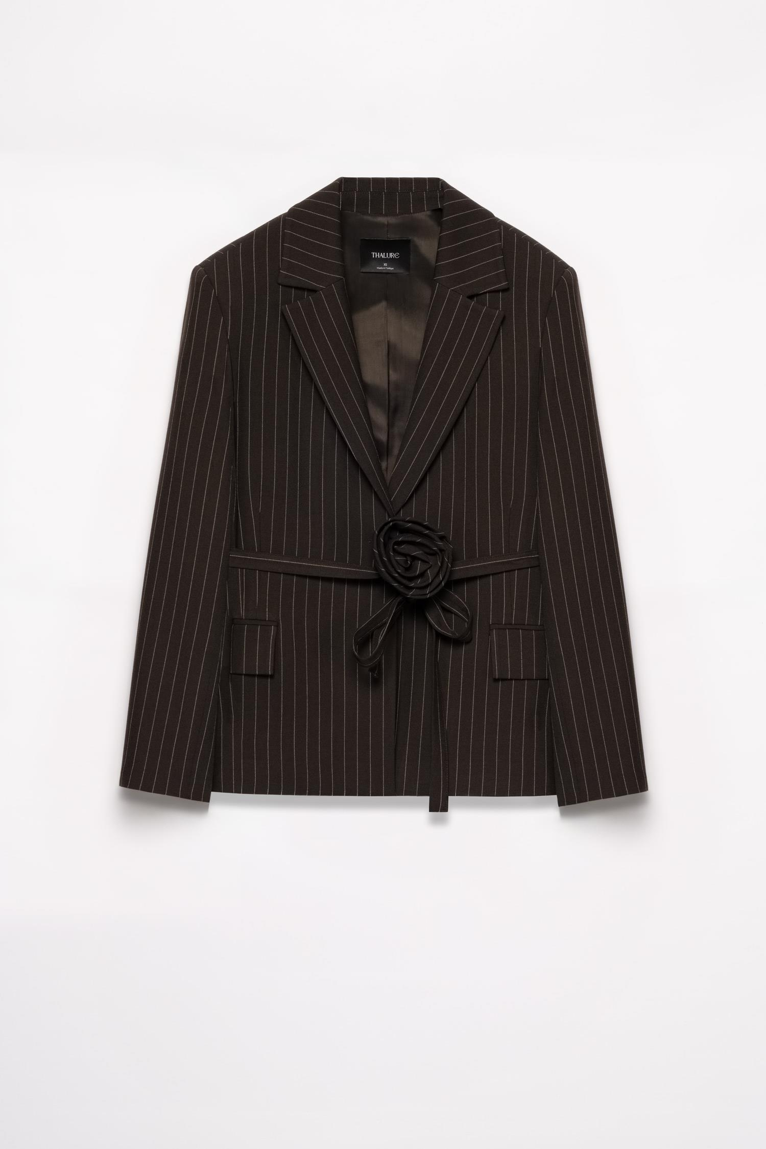 Kadın Acı Kahve Çizgili Gül Detaylı Blazer