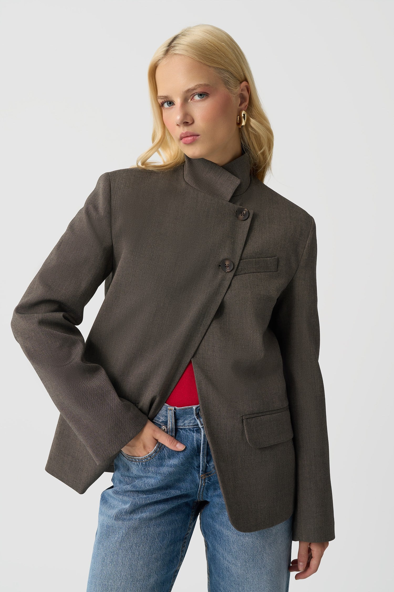 Kadın Kahverengi Dik Yaka Düğmeli Oversize Blazer