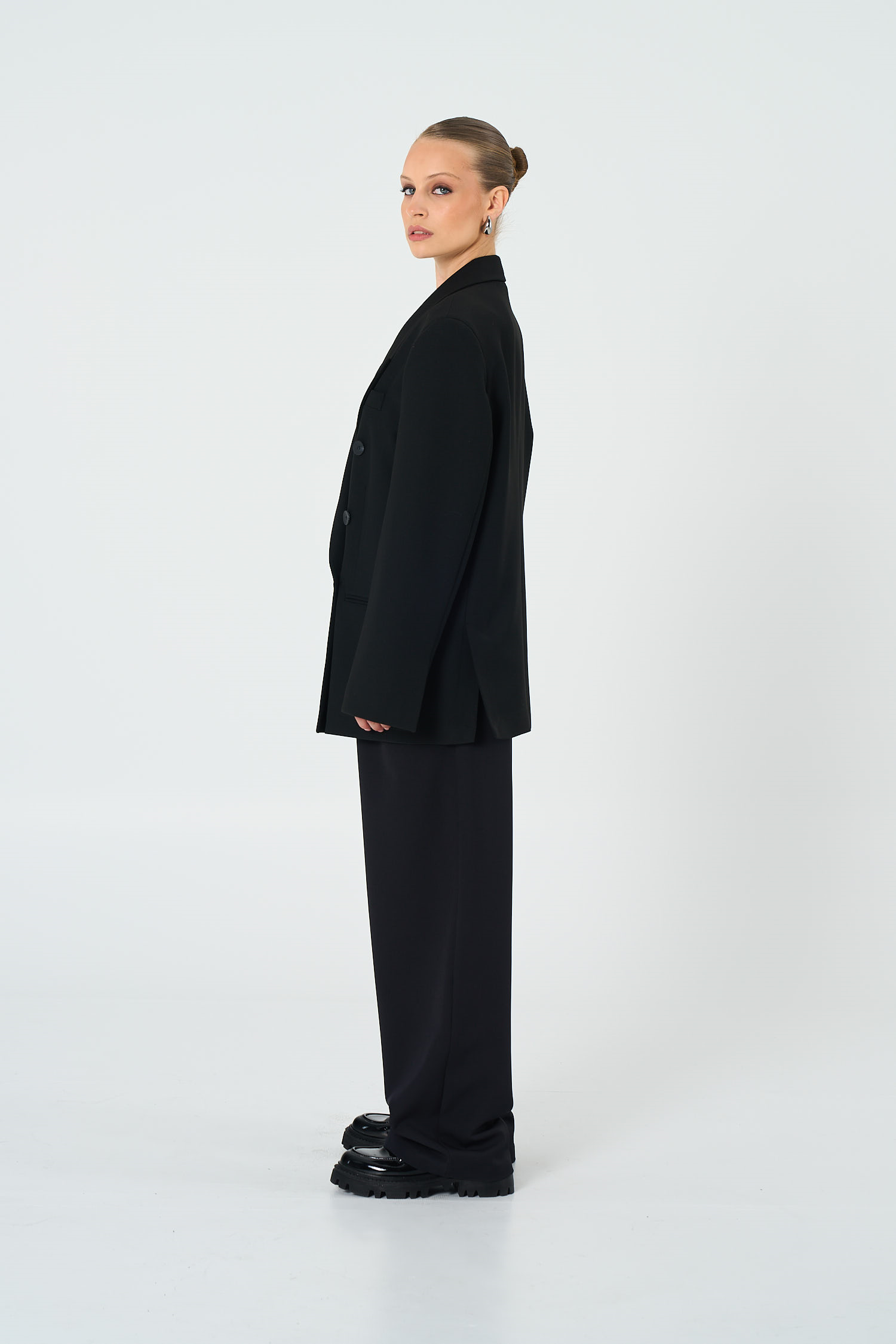 Kadın Siyah Basene Oturan Oversize Blazer