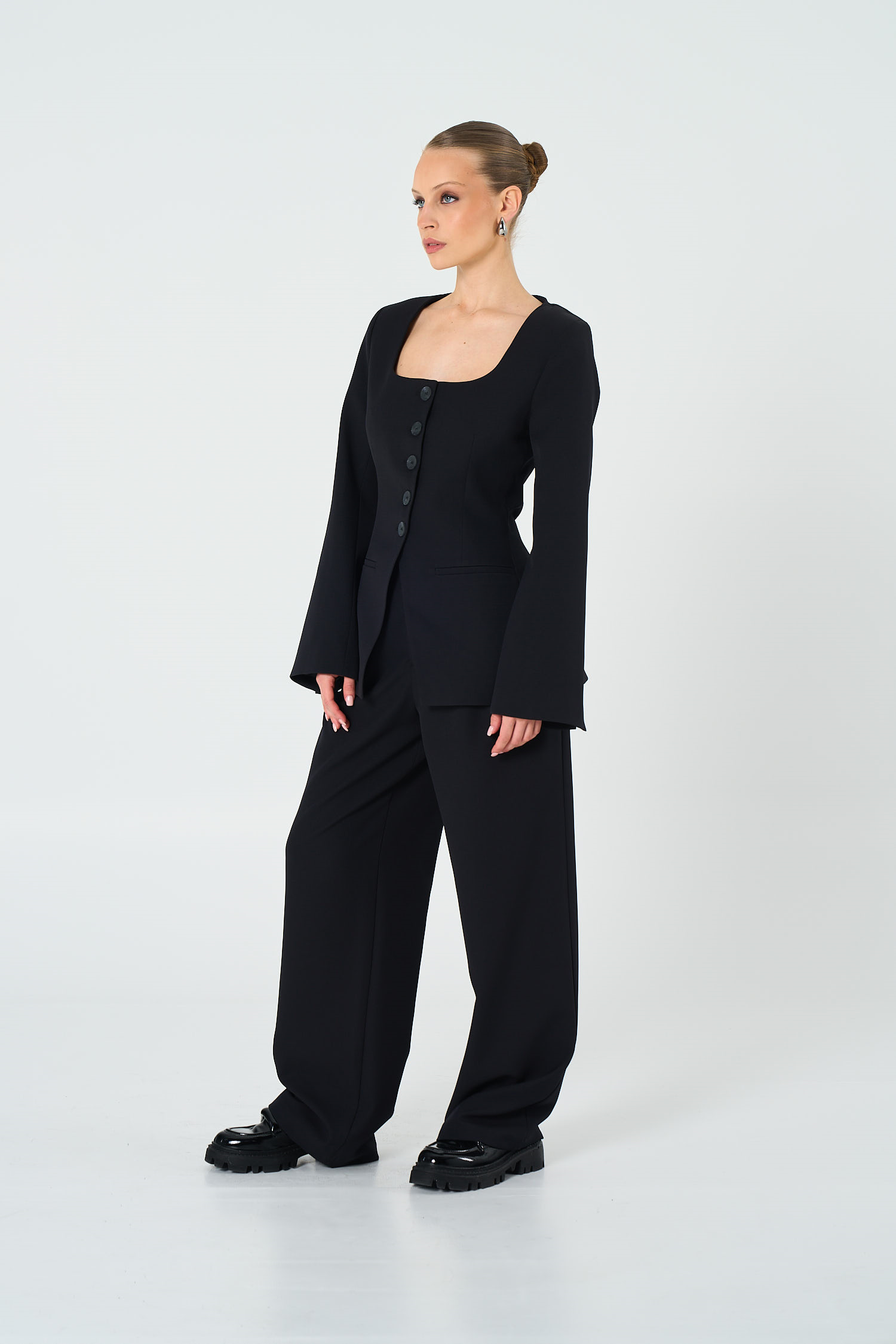Kadın Siyah Geniş Yaka Blazer