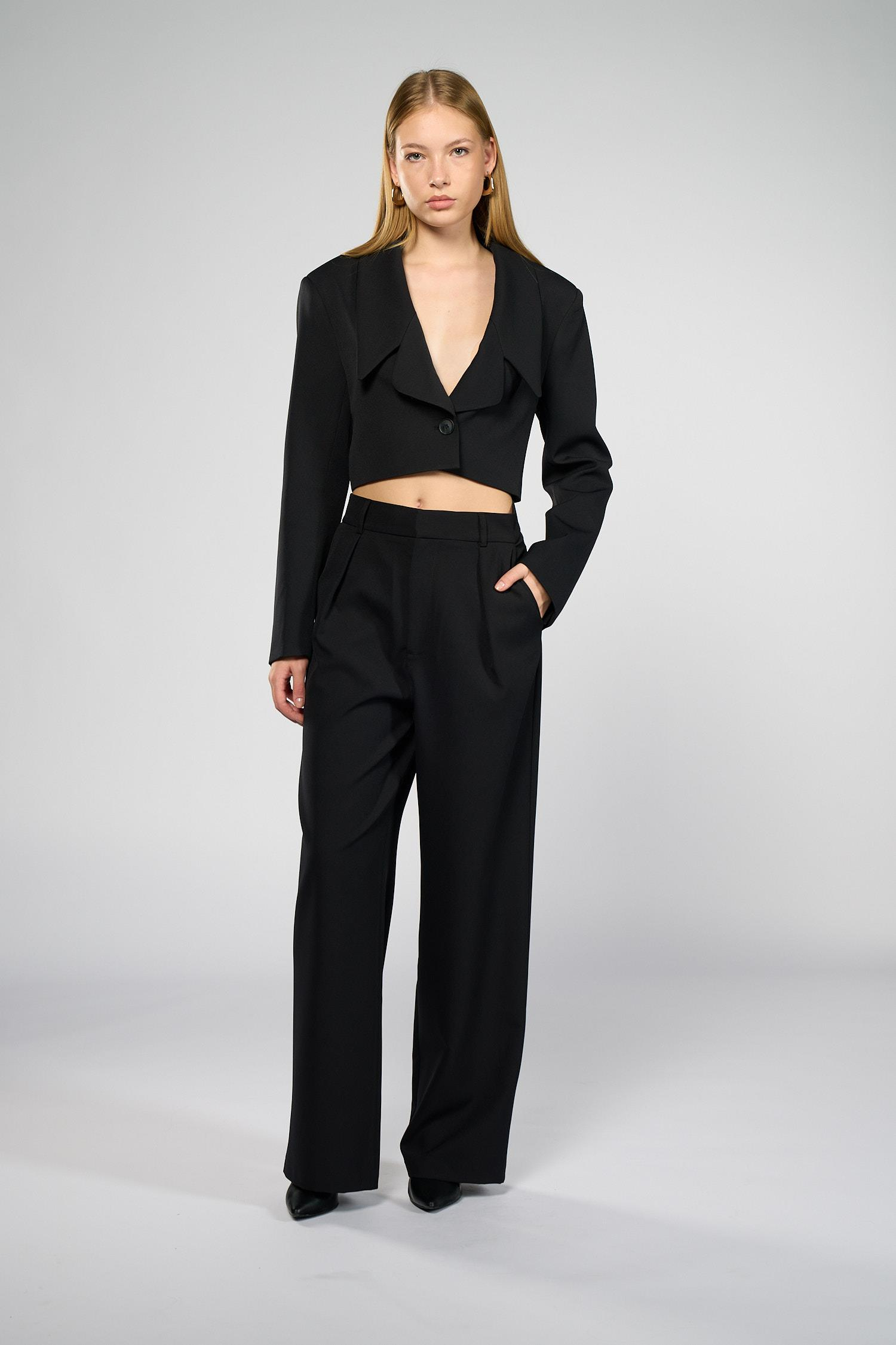Kadın Siyah Geniş Yaka Crop Blazer