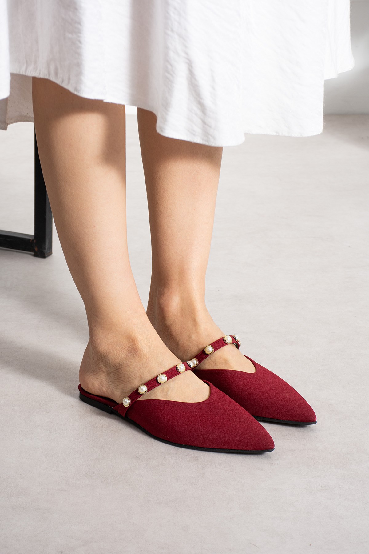 Pearl Bordo Mat Saten İnci Detaylı Terlik