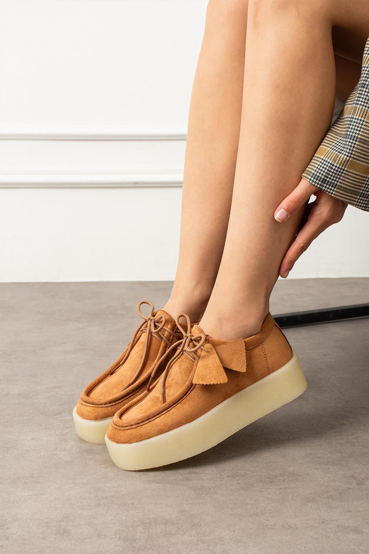 Taba Süet Bağcıklı Kalın Taban Kadın Loafer Ayakkabı