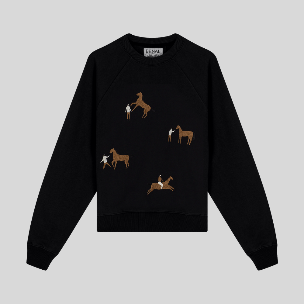 Güvenin Dansı Nakışlı Bisiklet Yaka Reylan Kol Siyah Sweatshirt