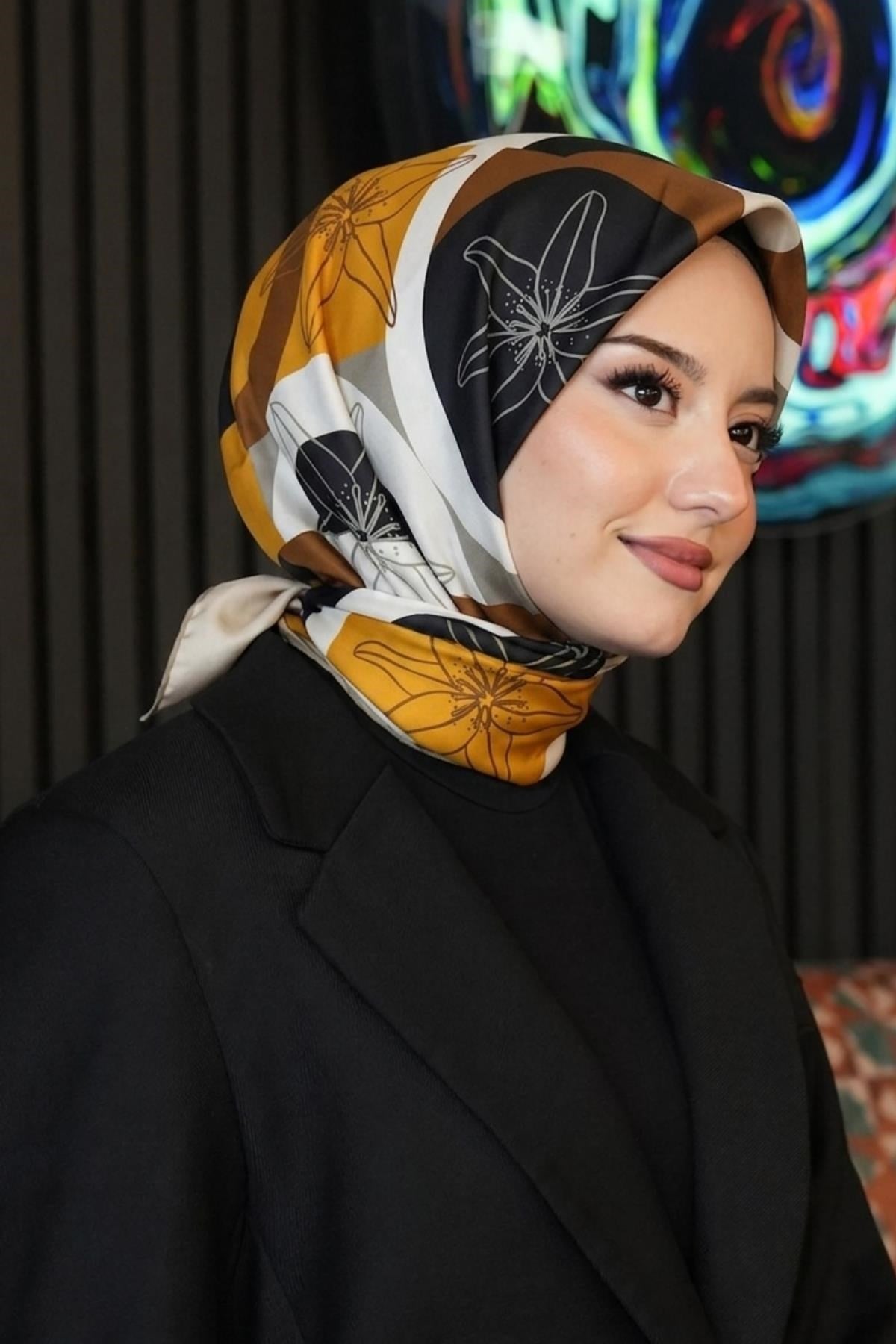 Çiçek Desen Sarı Soft Pamuk Eşarp