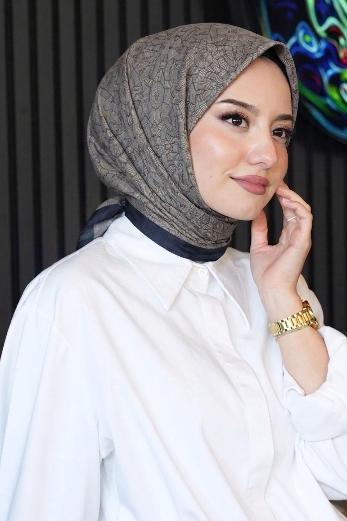 Geometrik Desen Siyah Soft Pamuk Eşarp