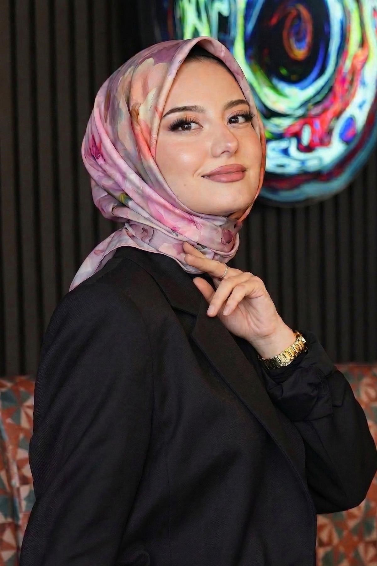 Gül Desen Pembe Soft Pamuk Eşarp