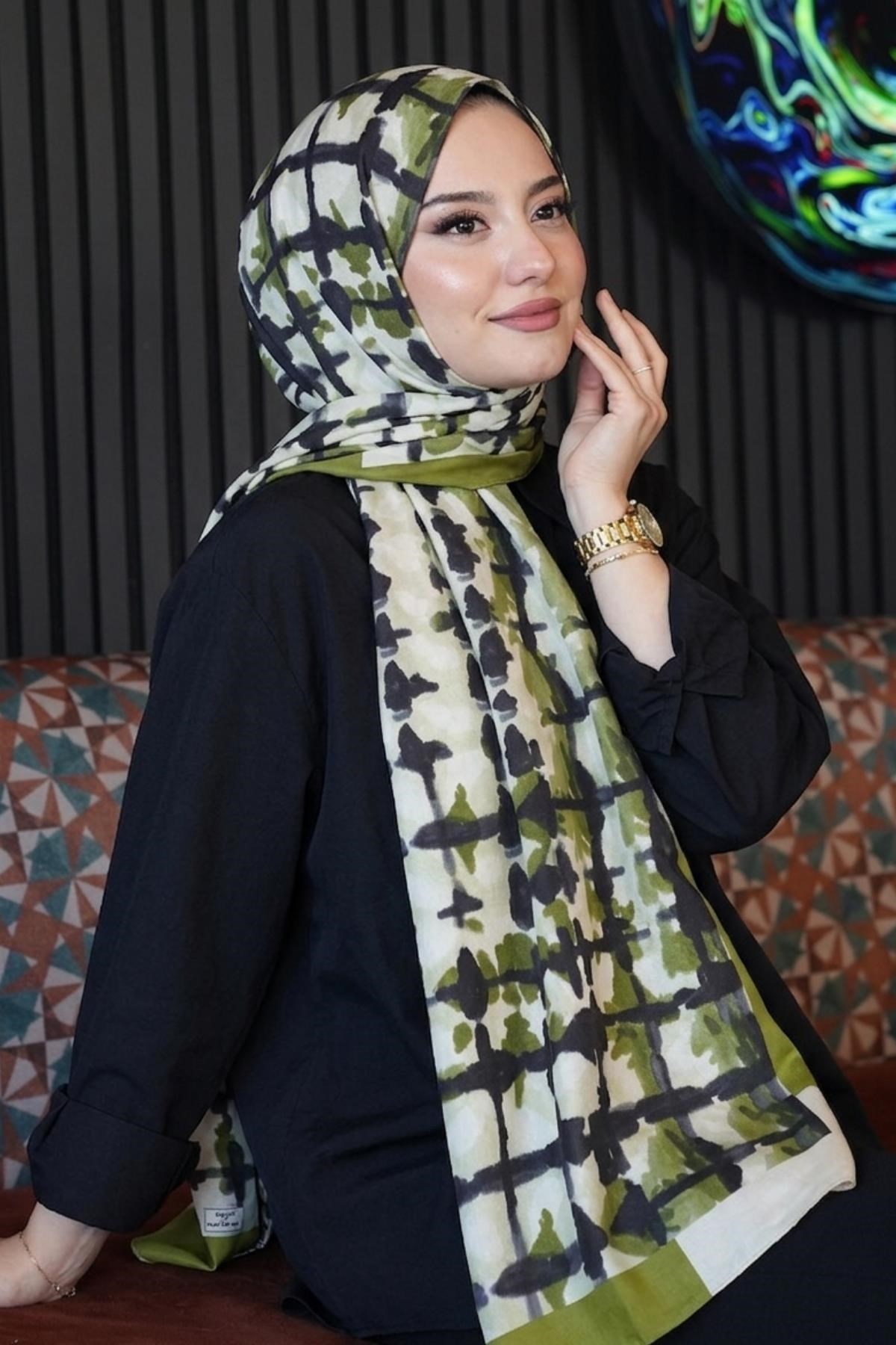 Batik Çizgi Desen Zeytuni Soft Pamuk Şal