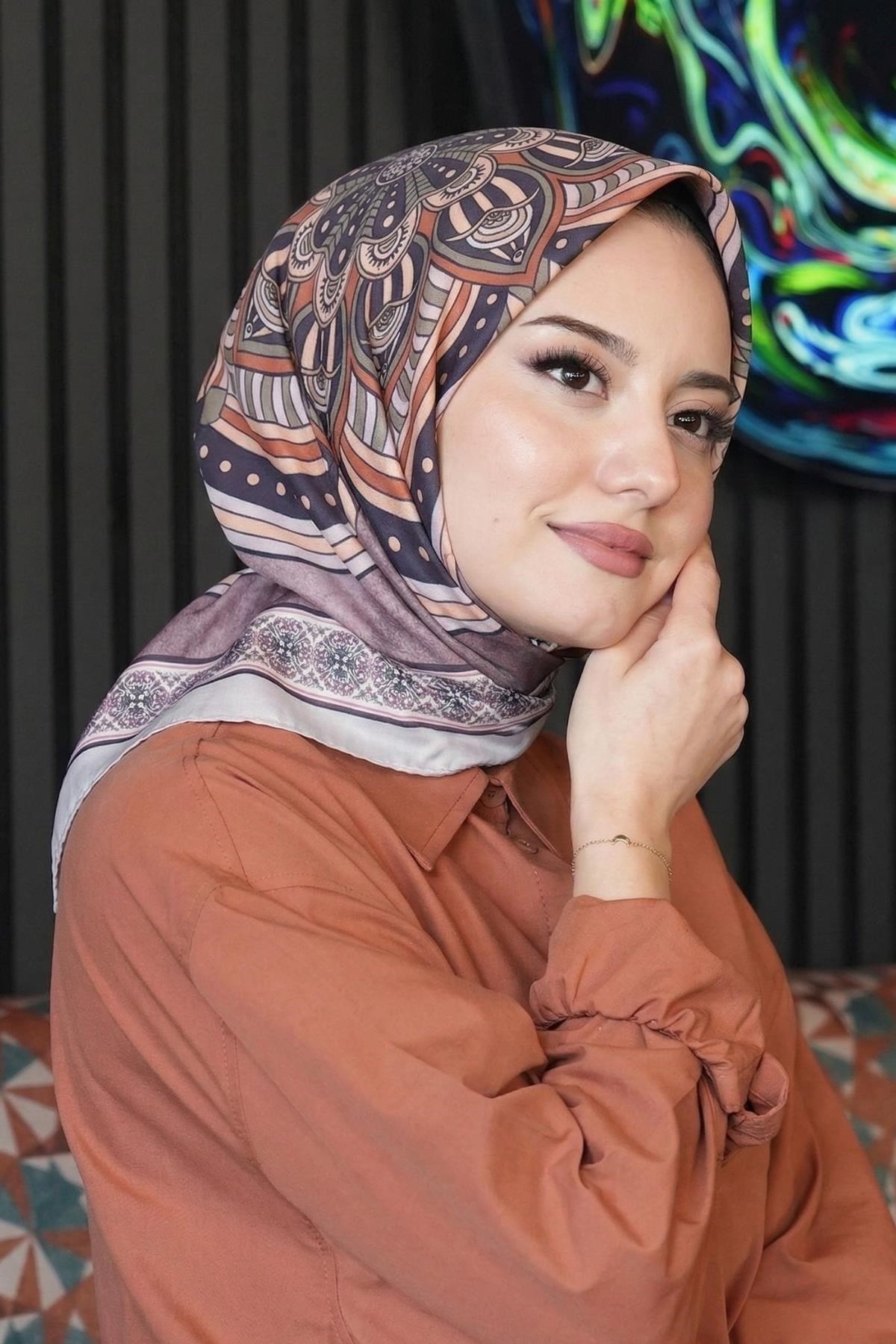 Geometrik Desen Bej Soft Pamuk Eşarp