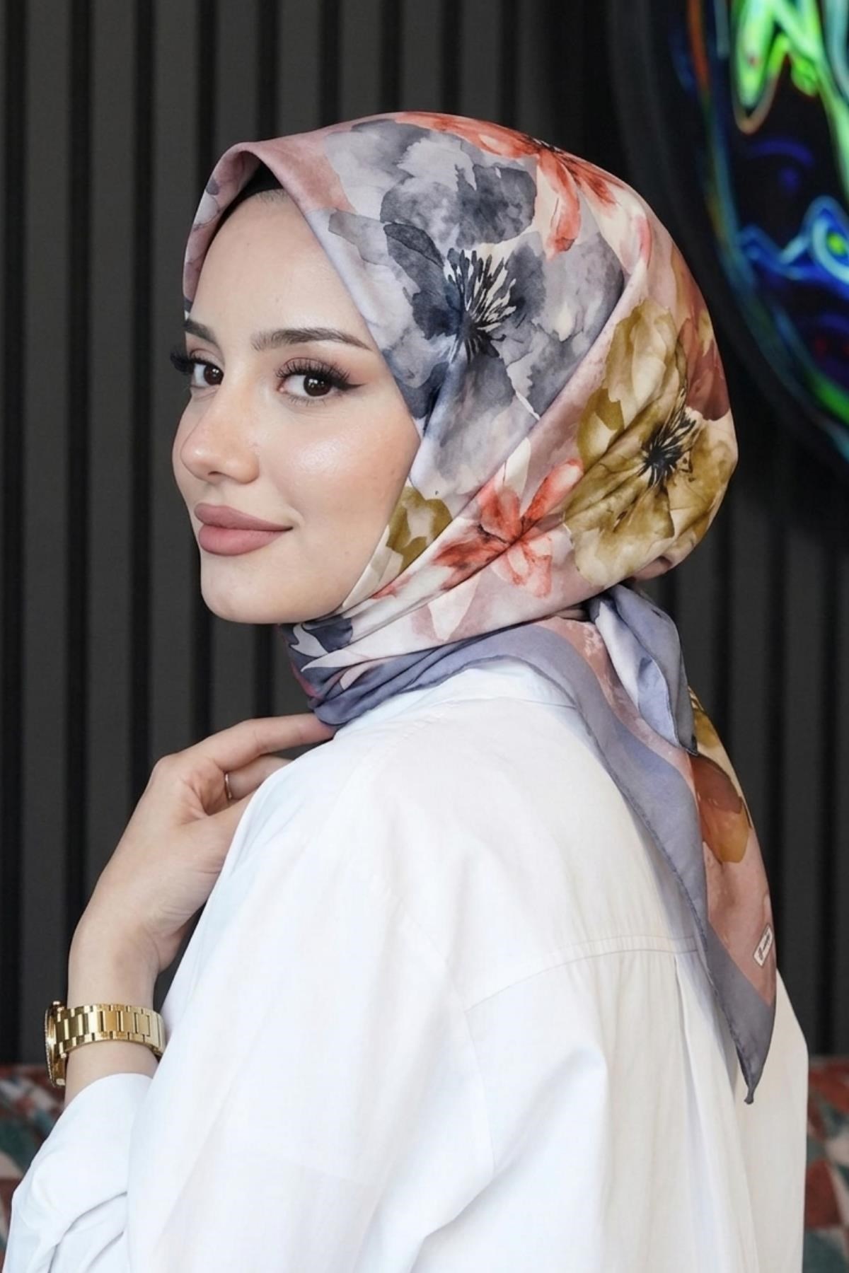 Manolya Çiçek Desen Füme Soft Pamuk Eşarp