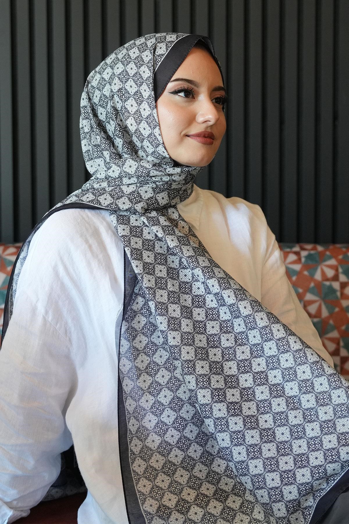 Mozaik Desen Siyah Soft Pamuk Şal