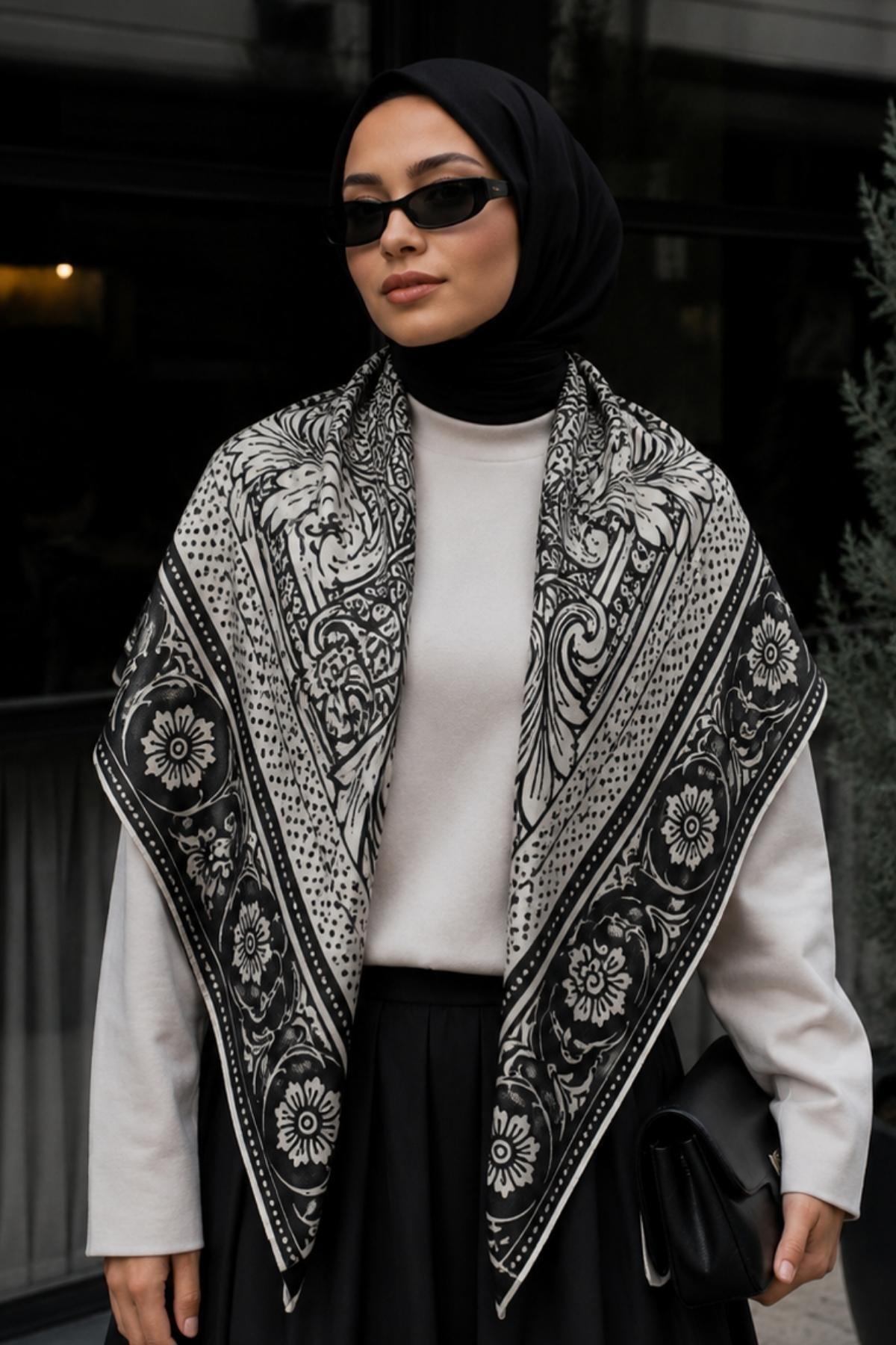 Osmanlı Motif Desen Siyah-Bej Soft Fular Eşarp 90x90 cm