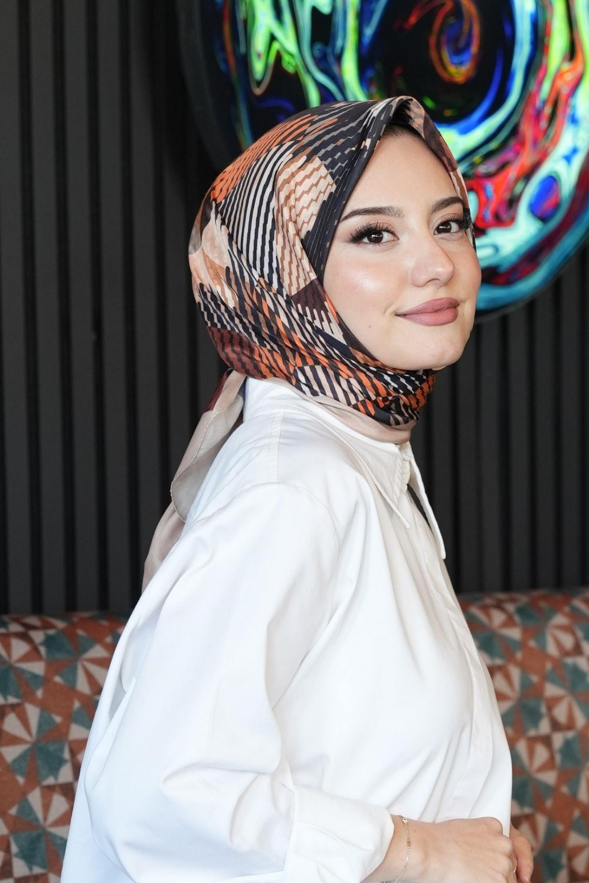 Soyut Desen Açık Kahverengi Soft Pamuk Eşarp